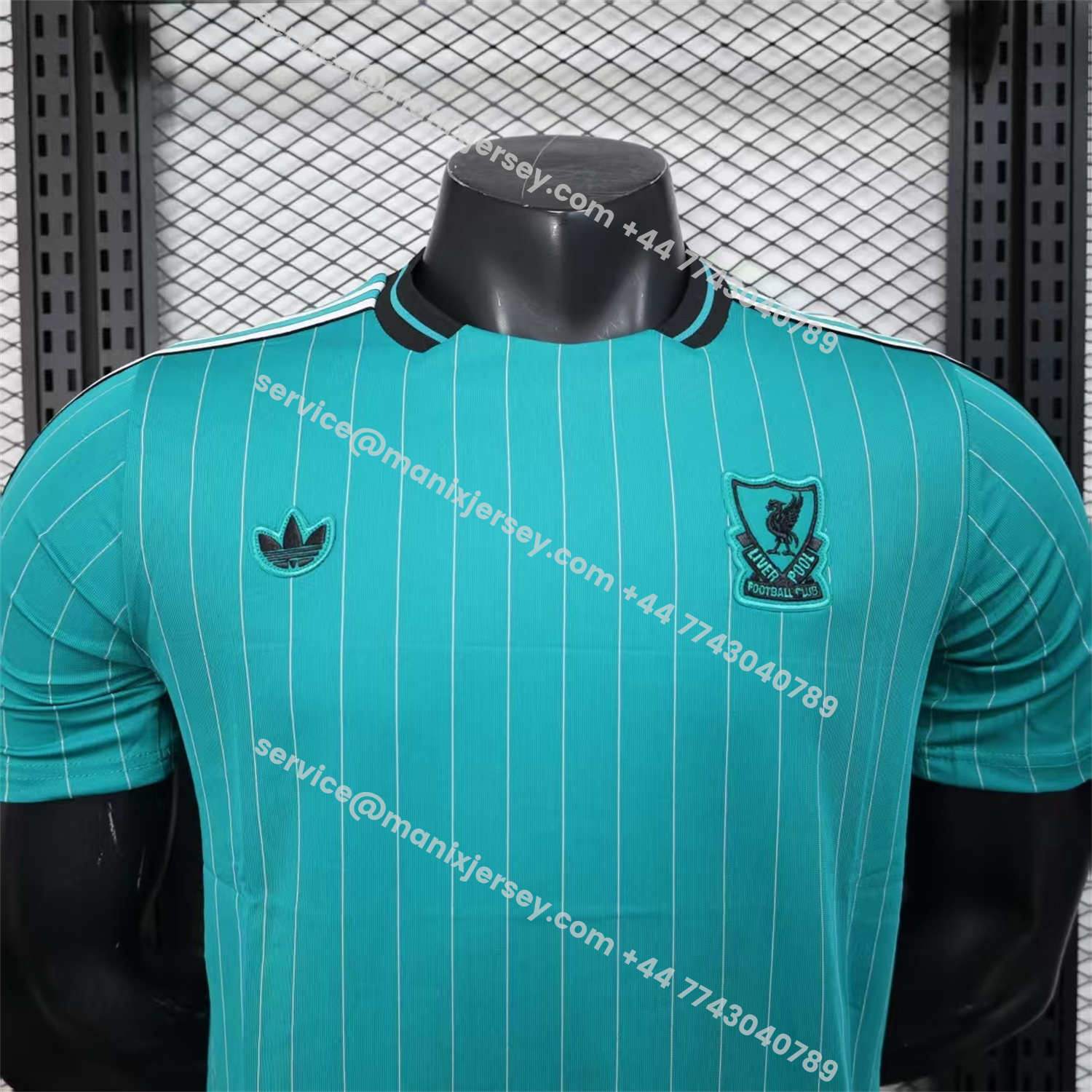 ManixJersey.com | Liver.pool 25-26 Icon Range Travel Special Edition Cyan Jersey - Player Version -Customize Name, Number and Patch | Worldwide Shipping