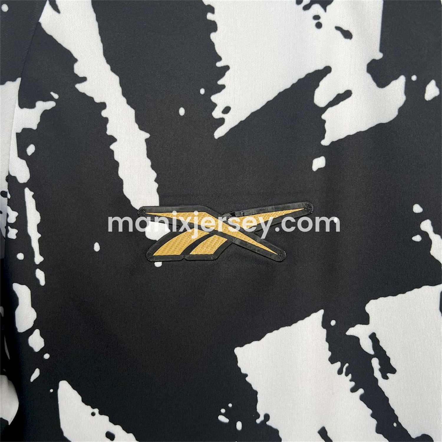 ManixJersey.com | Botafogo 25-26 Fourth Jersey - Fans Version -Customize Name, Number and Patch | Worldwide Shipping