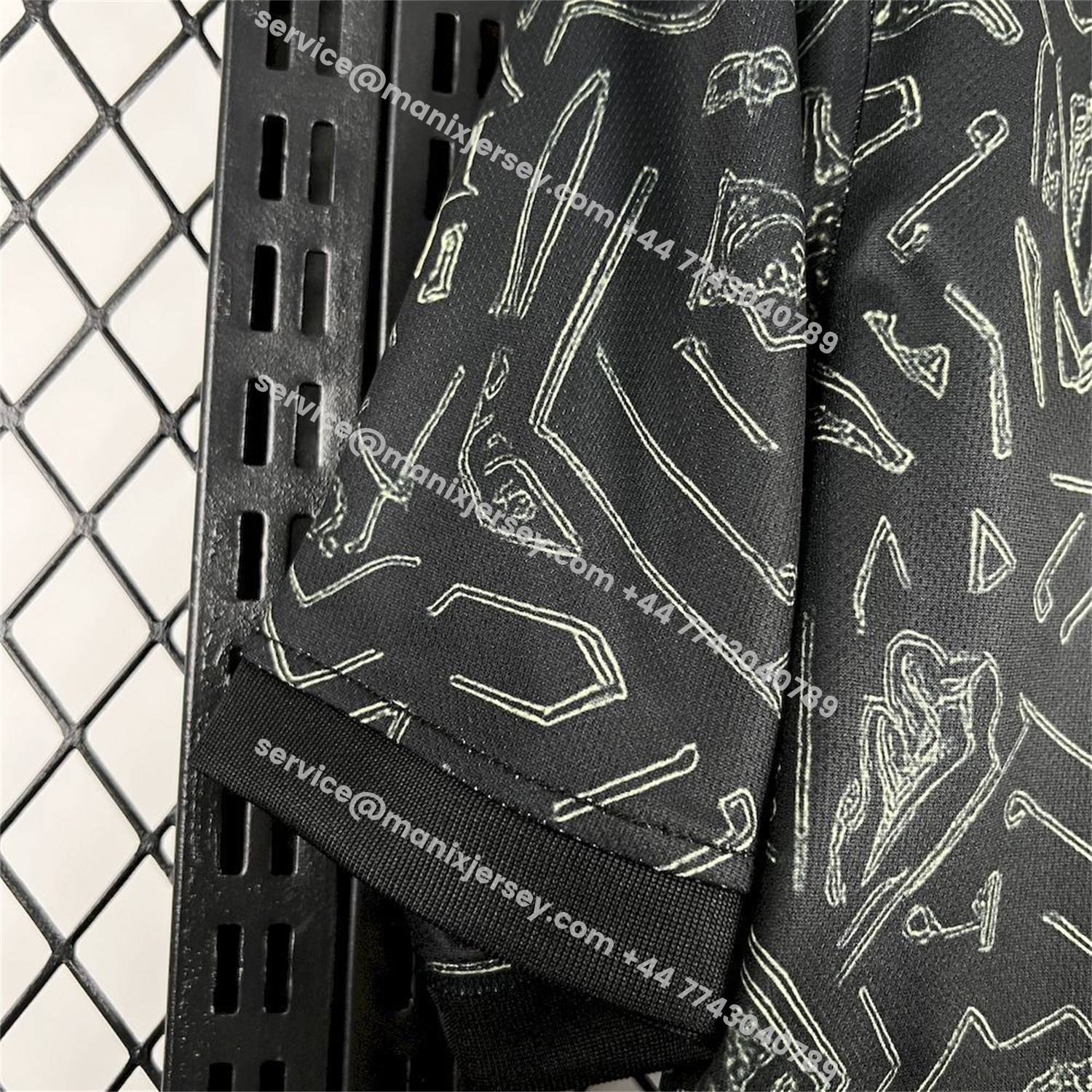 ManixJersey.com | Sporting CP 25-26 Symbol Design Black Special Jersey - Fans Version -Customize Name, Number and Patch | Worldwide Shipping