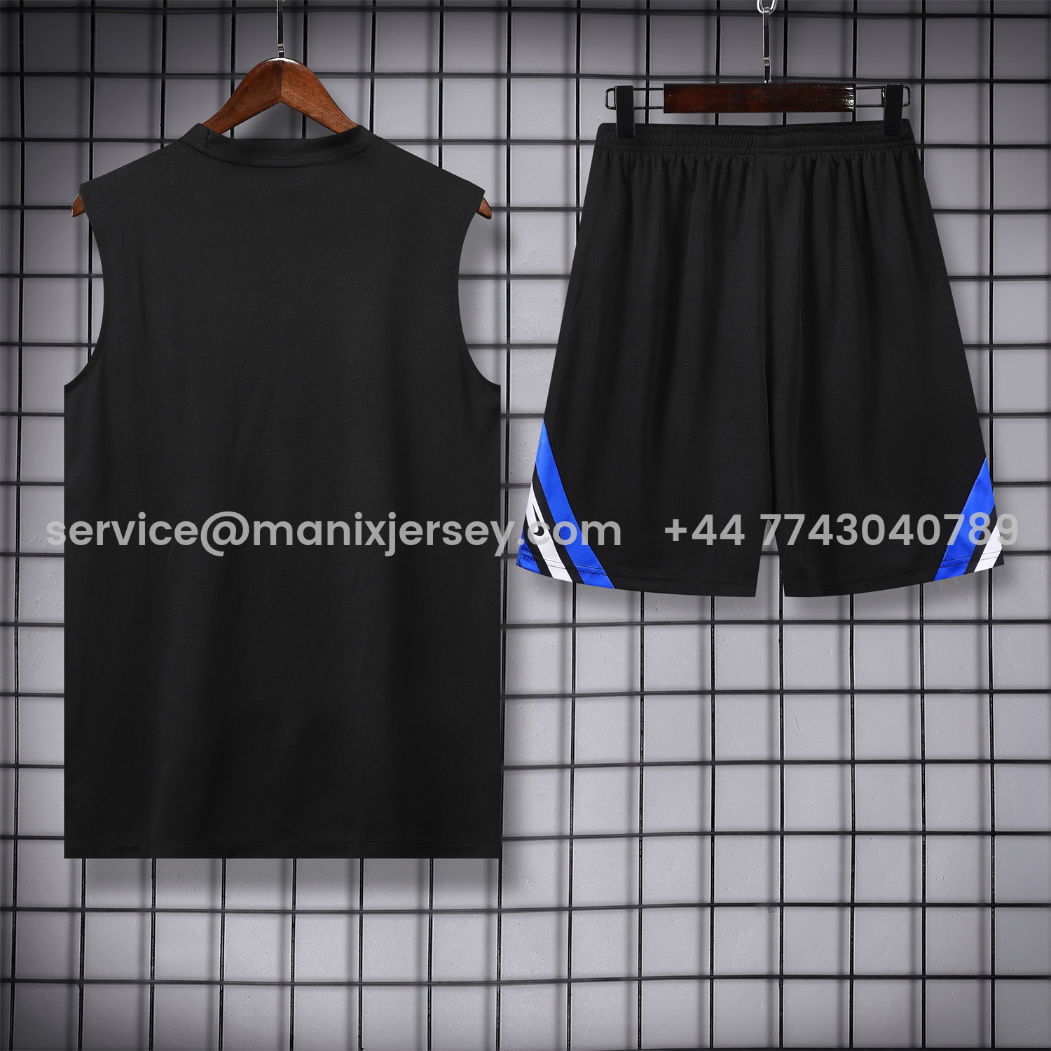 ManixJersey.com | Inter Milan 25-26 Vest Training Set - Black Vest & Black Shorts -Customize Name, Number and Patch | Worldwide Shipping