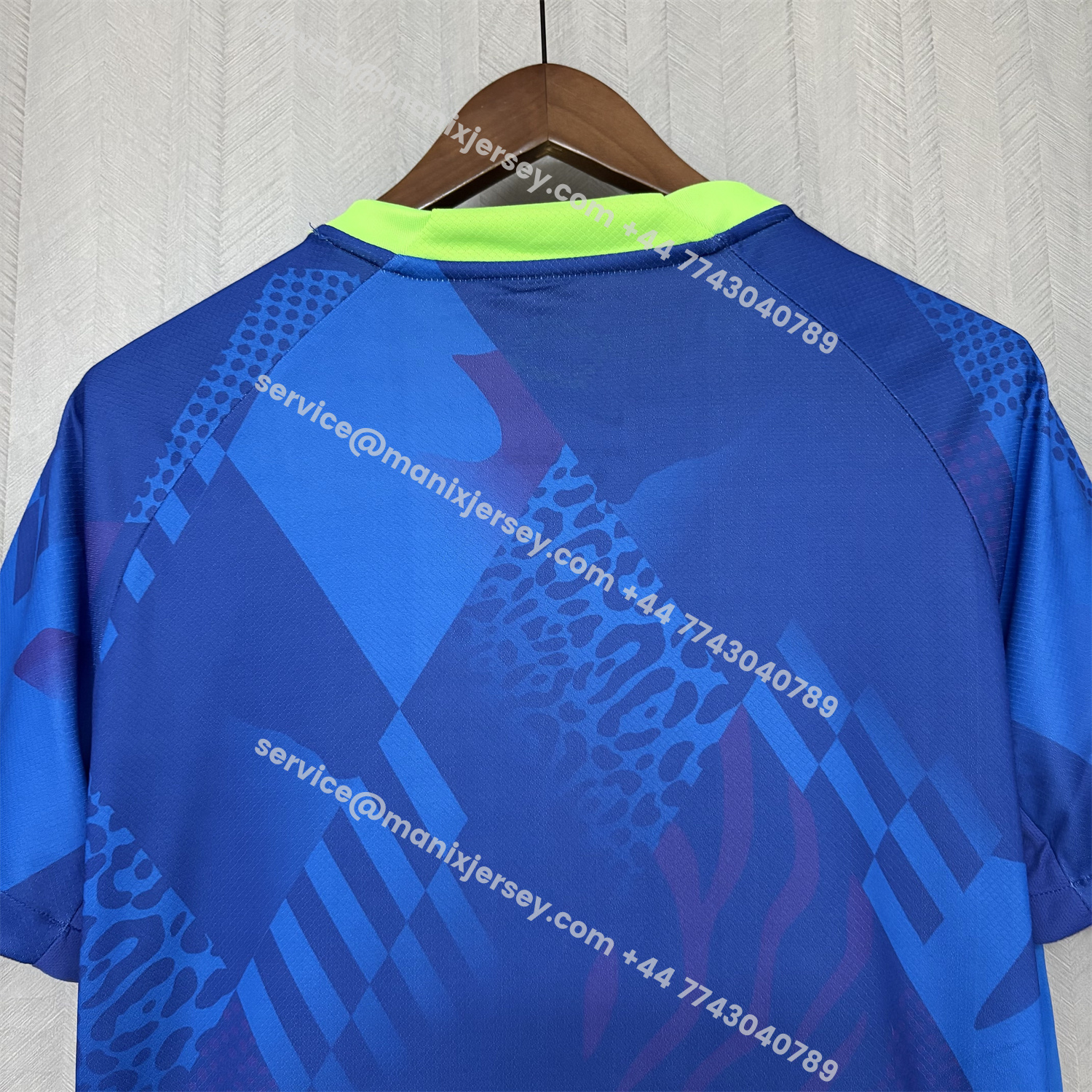 ManixJersey.com | Brazil 2025 Women's Team Away Jersey - Men's Fans Version -Customize Name, Number and Patch | Worldwide Shipping