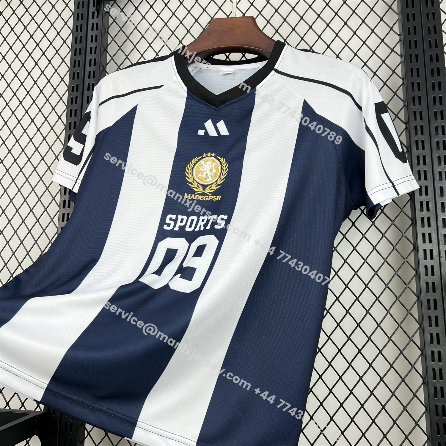 Unisex Deep Blue Striped 2026 World Cup Style V-Neck Soccer Jersey - Fans Version:football jersey mysite: unitedjerseyfootball 邓江浪:football
