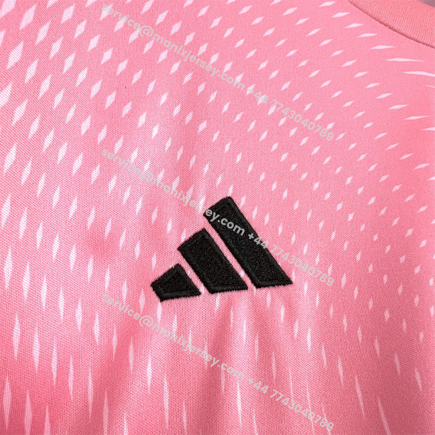Spain 2026 Soft Pink Goalkeeper Jersey - Fans Version:football jersey mysite: unitedjerseyfootball 邓江浪:football
