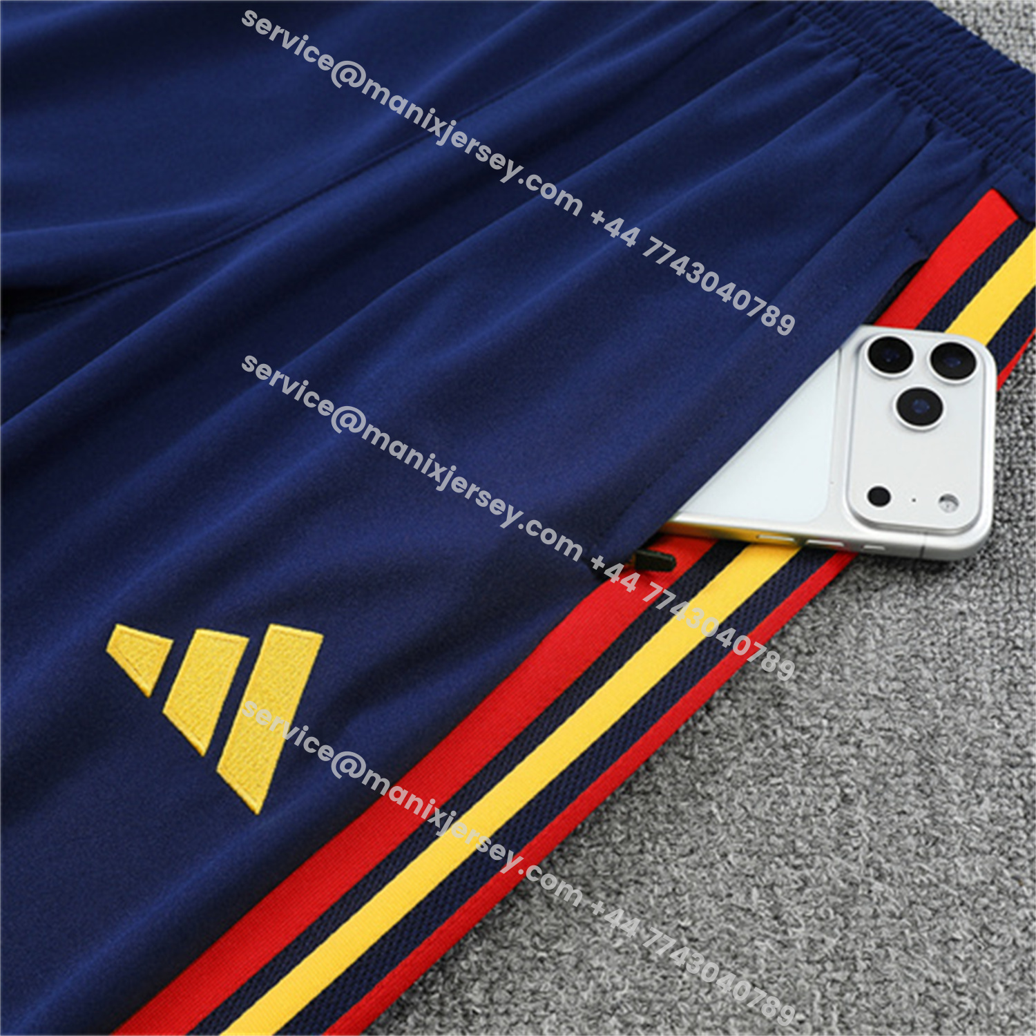 ManixJersey.com | Spain 2026 Kids Long Sleeve Training Set - Royal Blue Top & Pants -Customize Name, Number and Patch | Worldwide Shipping