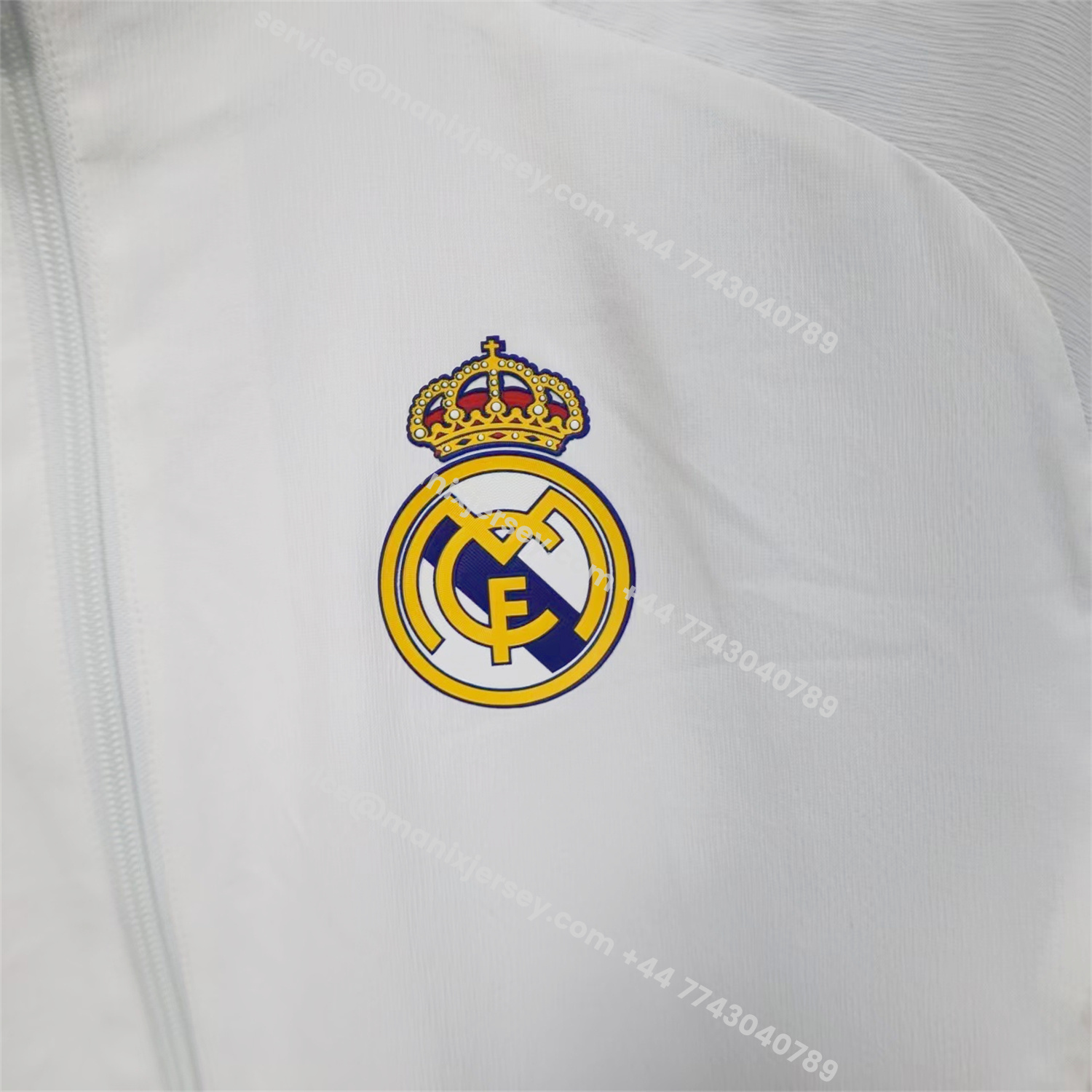 ManixJersey.com | Real Madrid 25-26 White Windbreaker Jacket - Deep Green -Customize Name, Number and Patch | Worldwide Shipping