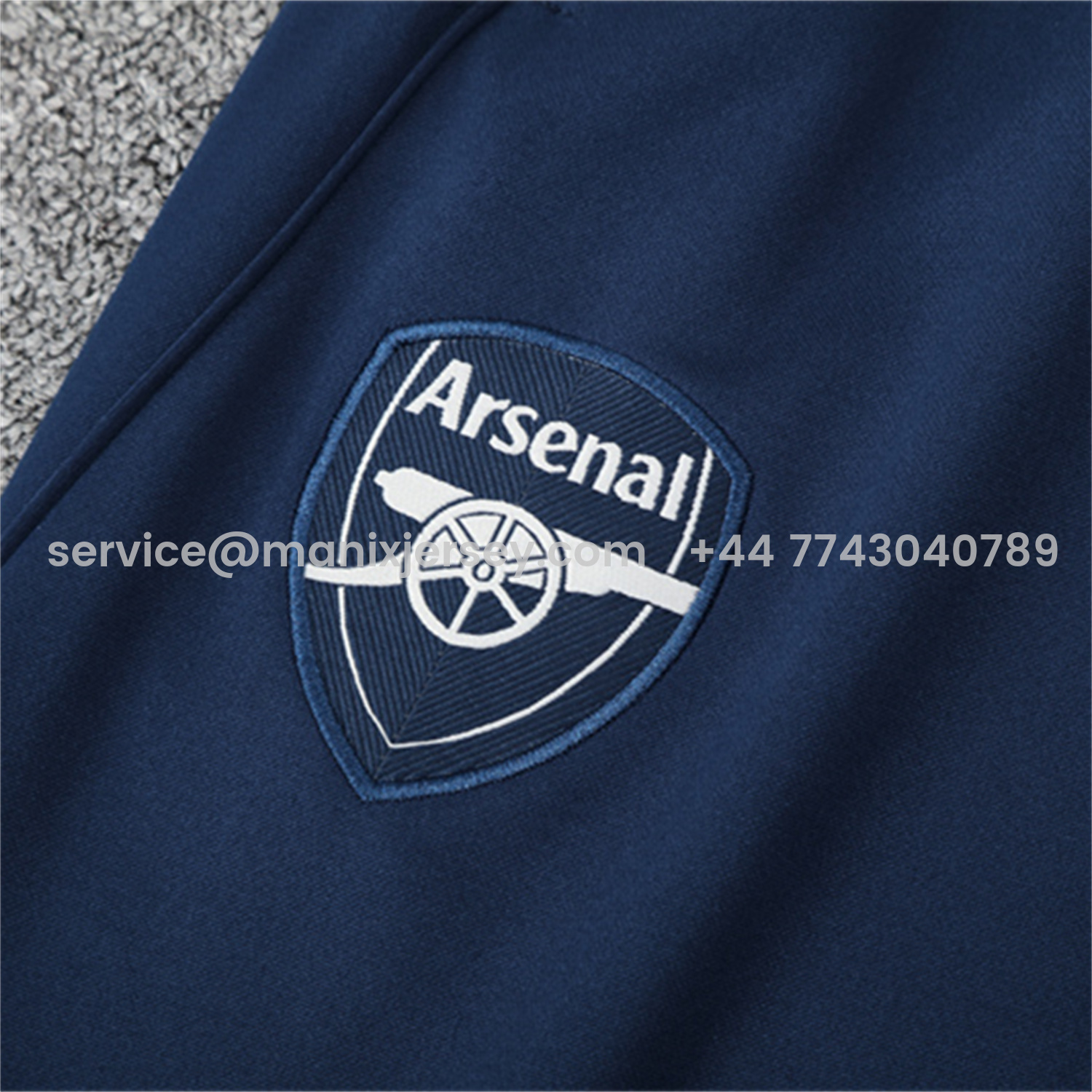 ManixJersey.com | Arsenal 25-26 Kids Long Sleeve Training Set - Royal Blue Top & Royal Blue Pants -Customize Name, Number and Patch | Worldwide Shipping