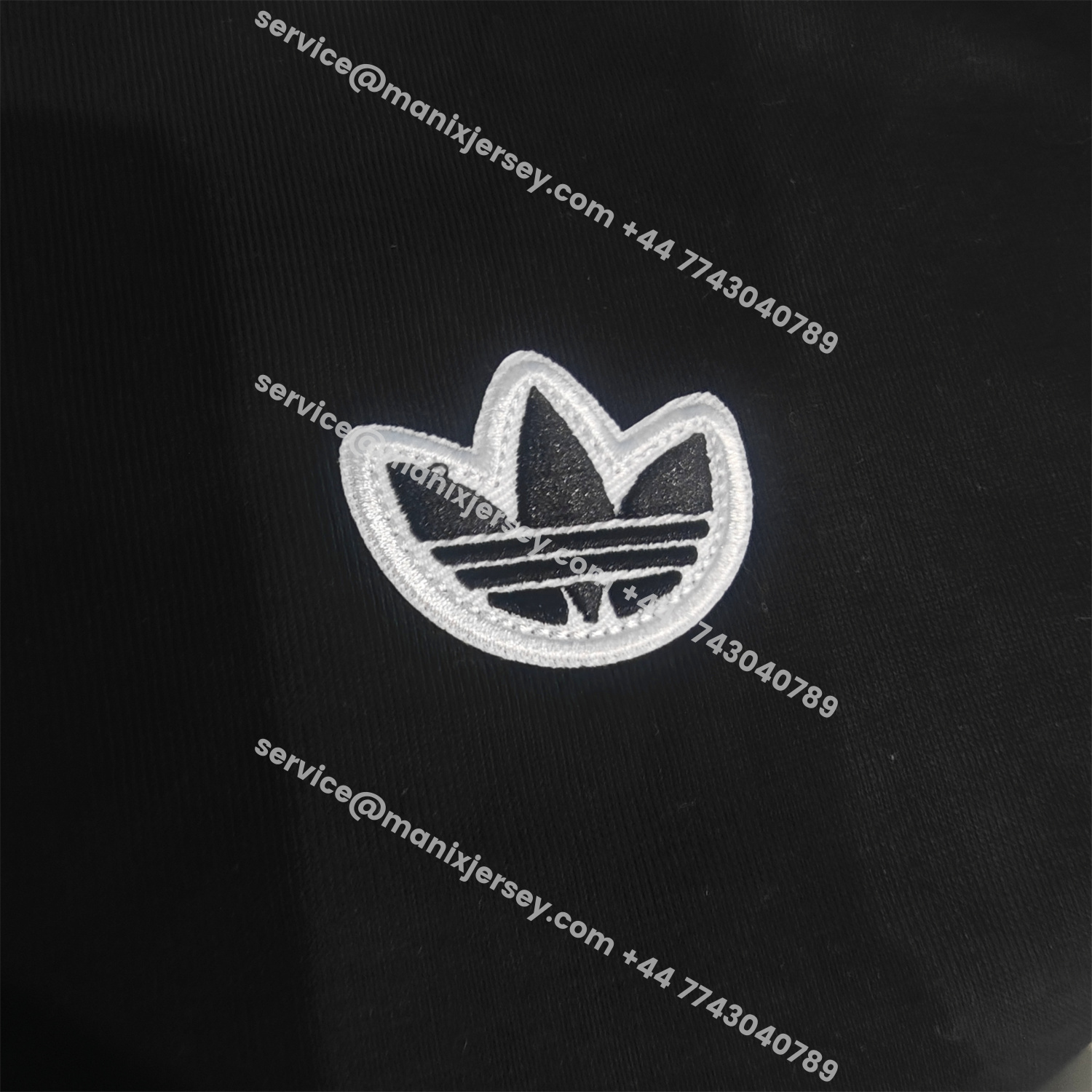 ManixJersey.com | Benfica 25-26 Originals Terrace Icon Unisex Pullover Hoodie -Customize Name, Number and Patch | Worldwide Shipping