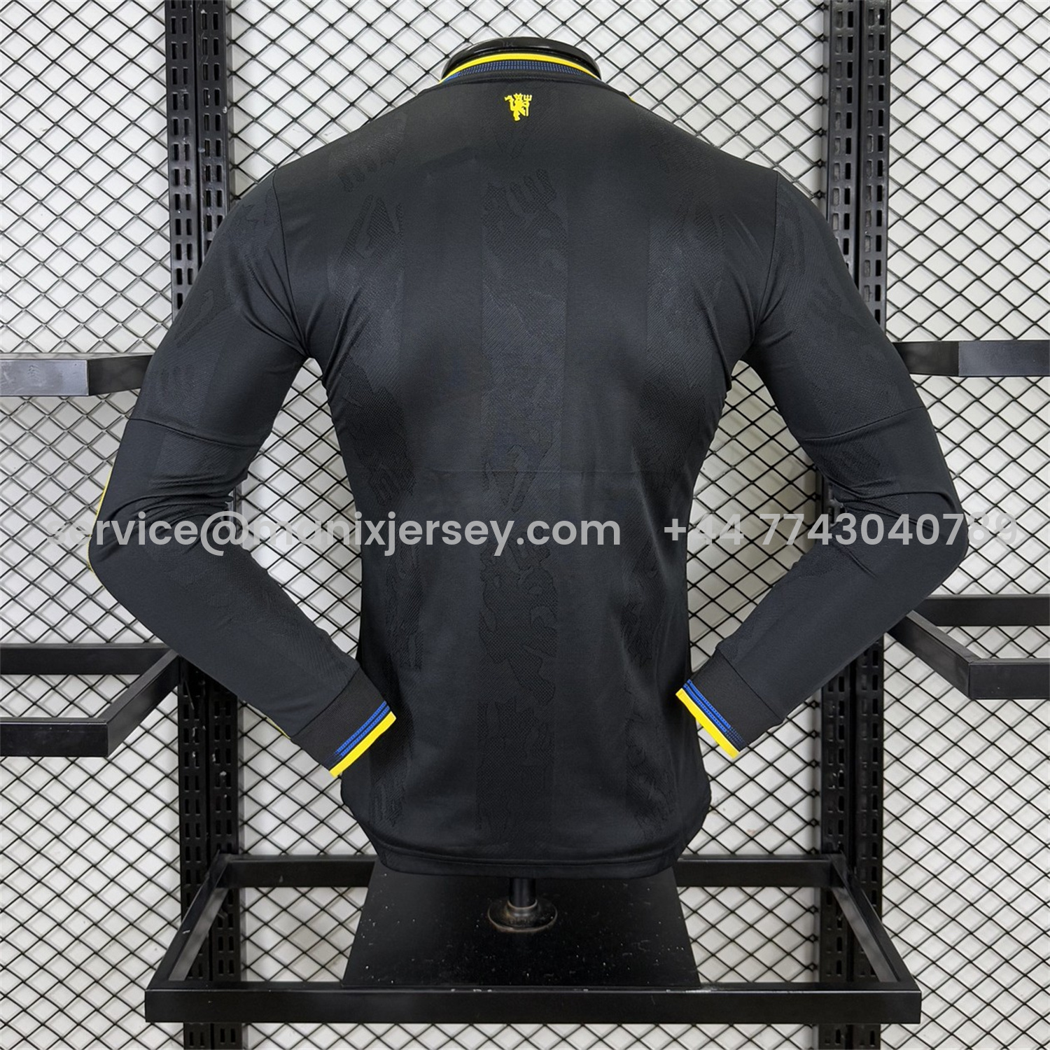 ManixJersey.com | Manchester United 25-26 Third Black Long Sleeves Jersey - Player Version -Customize Name, Number and Patch | Worldwide Shipping