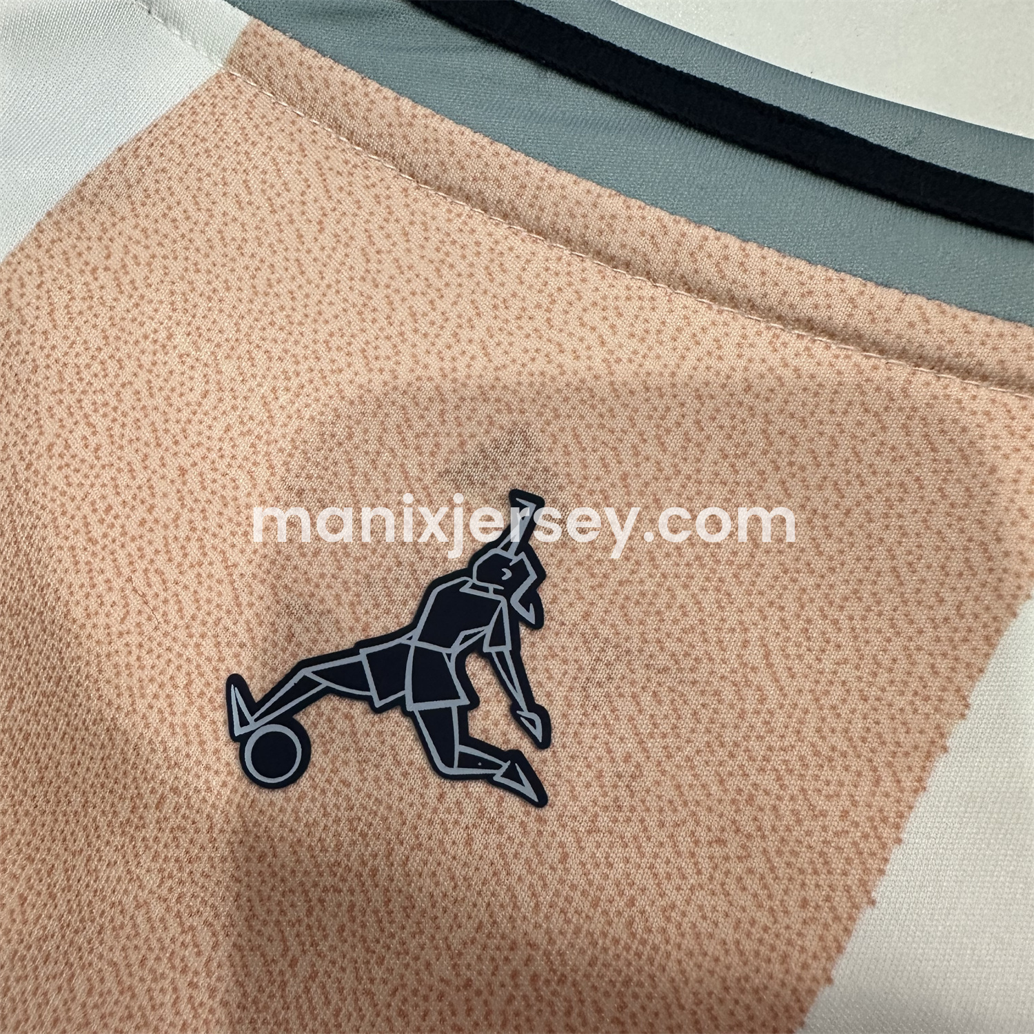 ManixJersey.com | Spain 2025 Women's Team Away Jersey - Men's Fans Version -Customize Name, Number and Patch | Worldwide Shipping