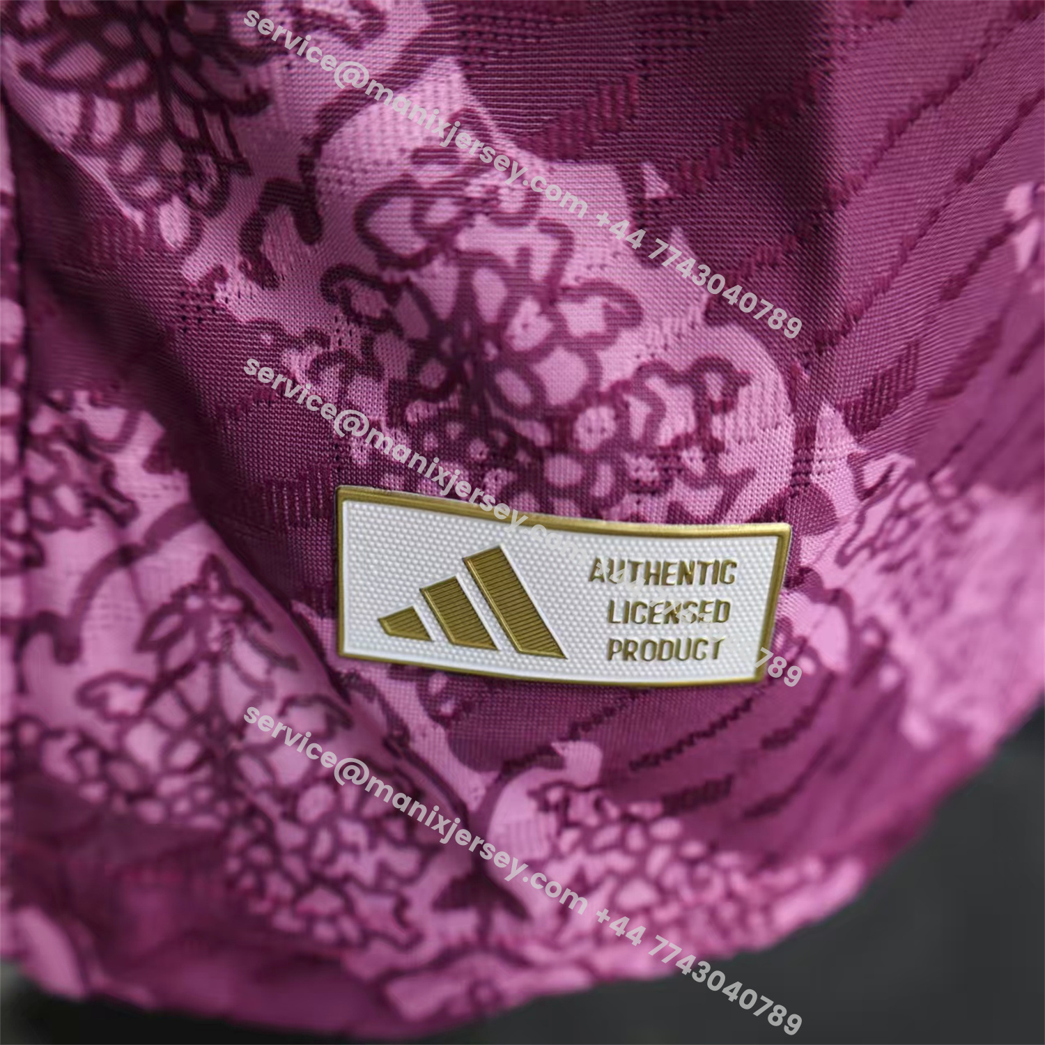 ManixJersey.com | Real Madrid 25-26 Pink With Purple Texture Special Jersey - Player Version -Customize Name, Number and Patch | Worldwide Shipping