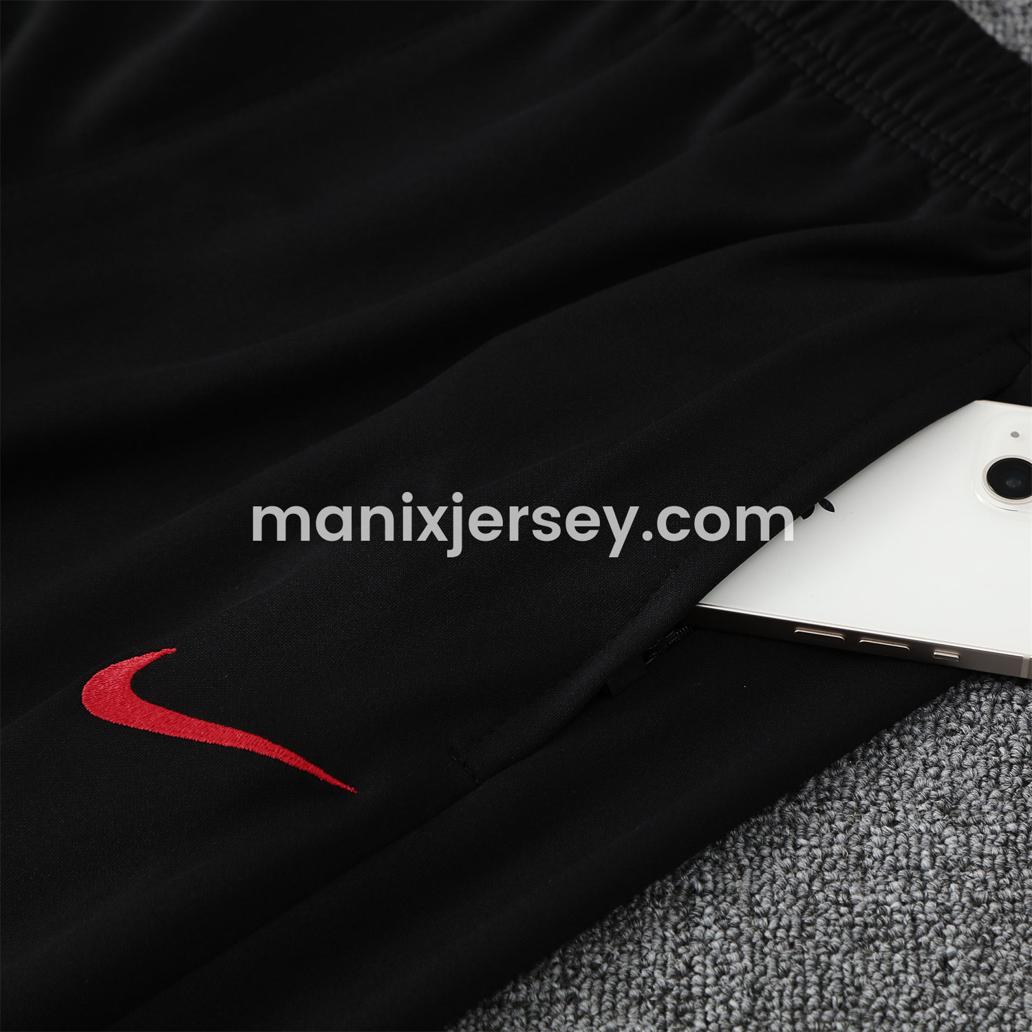 ManixJersey.com | Liver.pool 25-26 POLO Short-Sleeve Training Set - Red Top and Black Pants -Customize Name, Number and Patch | Worldwide Shipping