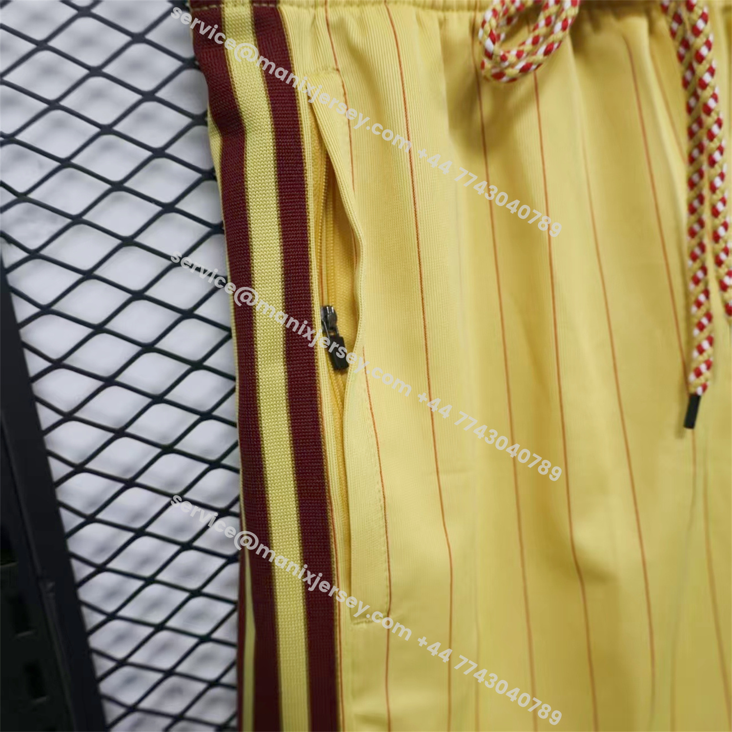 ManixJersey.com | Arsenal 25-26 Trefoil Yellow Travel Shorts - Player Version -Customize Name, Number and Patch | Worldwide Shipping