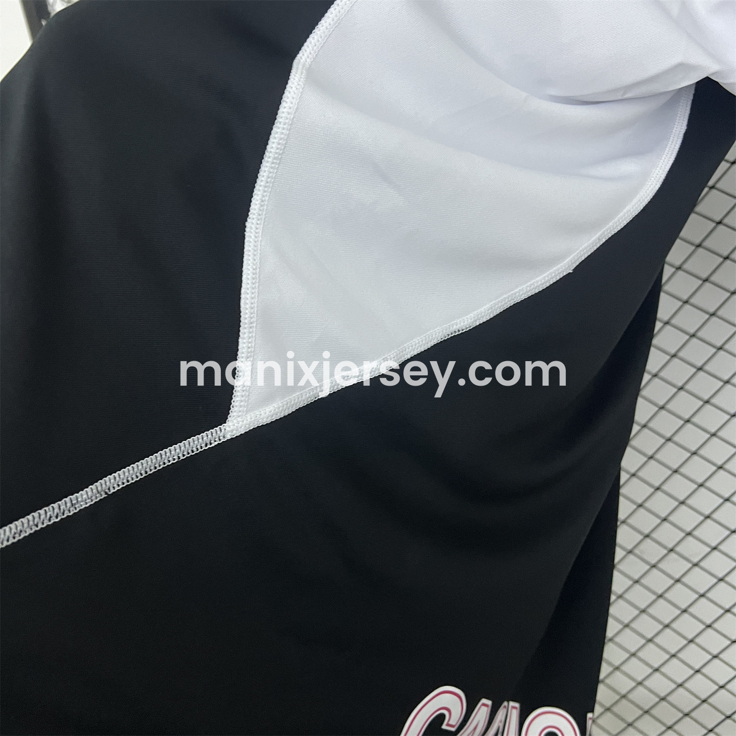 ManixJersey.com | Retro Colo Colo 2003 Away Jersey -Customize Name, Number and Patch | Worldwide Shipping