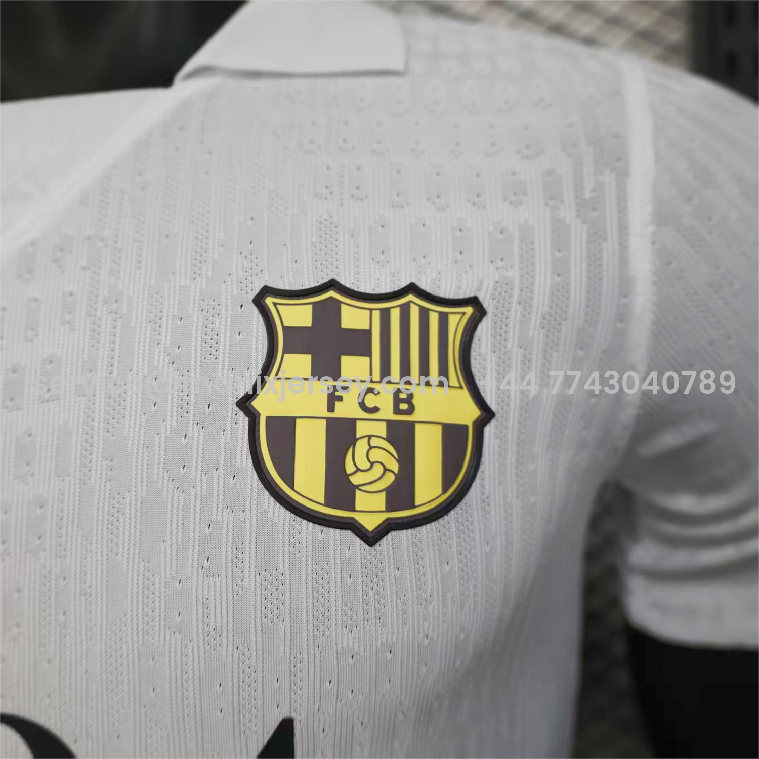 ManixJersey.com | Barcelona 25-26 304 White Special Jersey - Player Version -Customize Name, Number and Patch | Worldwide Shipping