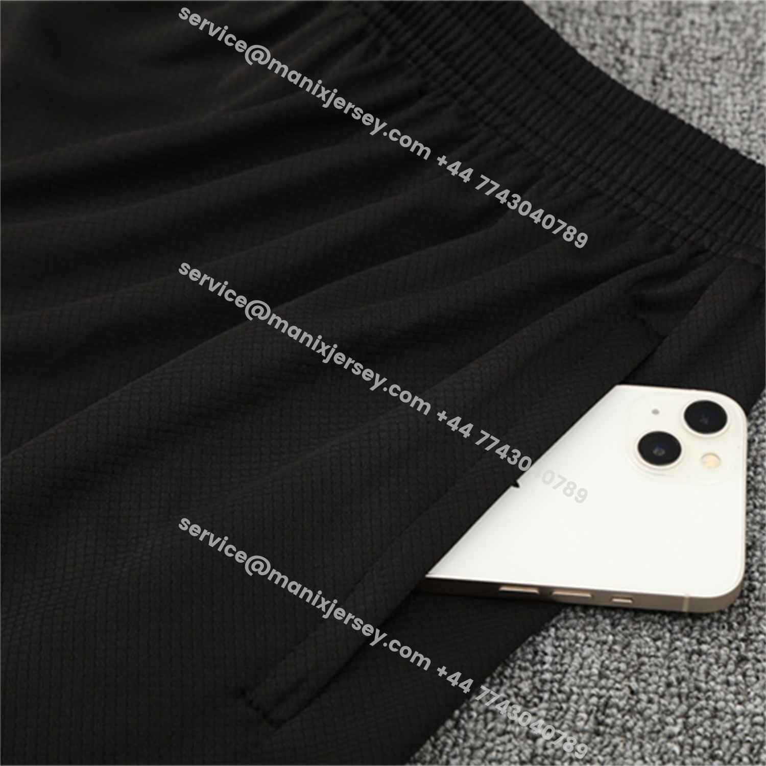 ManixJersey.com | Brazil 25-26 Short-Sleeve Training Set - Black Top & Black Shorts -Customize Name, Number and Patch | Worldwide Shipping