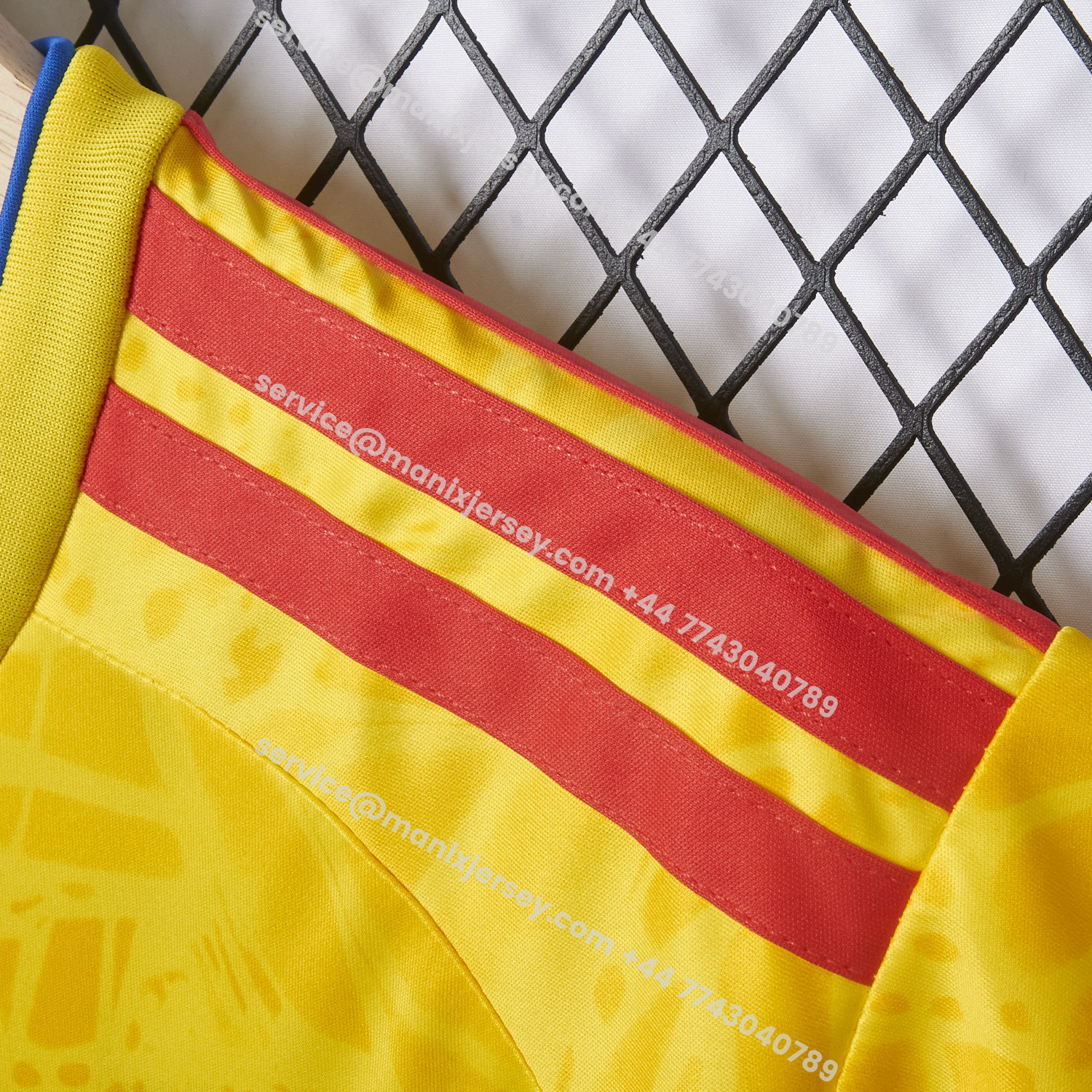 ManixJersey.com | Women's Colombia 2026 Home Cropped Jersey -Customize Name, Number and Patch | Worldwide Shipping