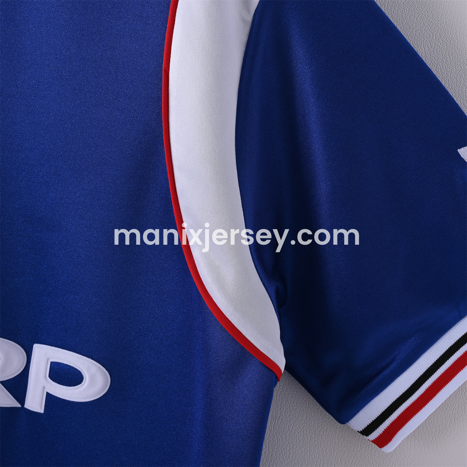 ManixJersey.com | Retro Manchester United 84-86 Third Jersey -Customize Name, Number and Patch | Worldwide Shipping