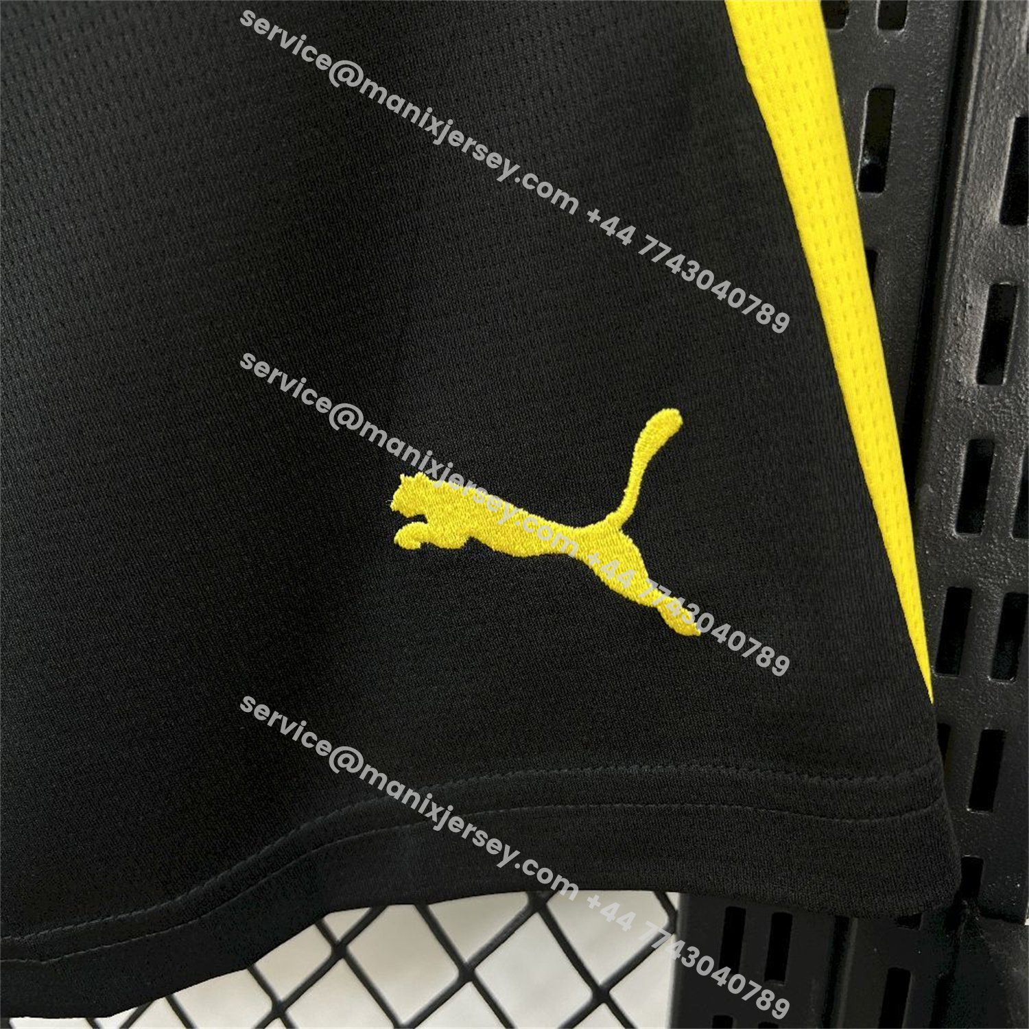 ManixJersey.com | Dortmund 25-26 Home Black Shorts - Fans Version -Customize Name, Number and Patch | Worldwide Shipping