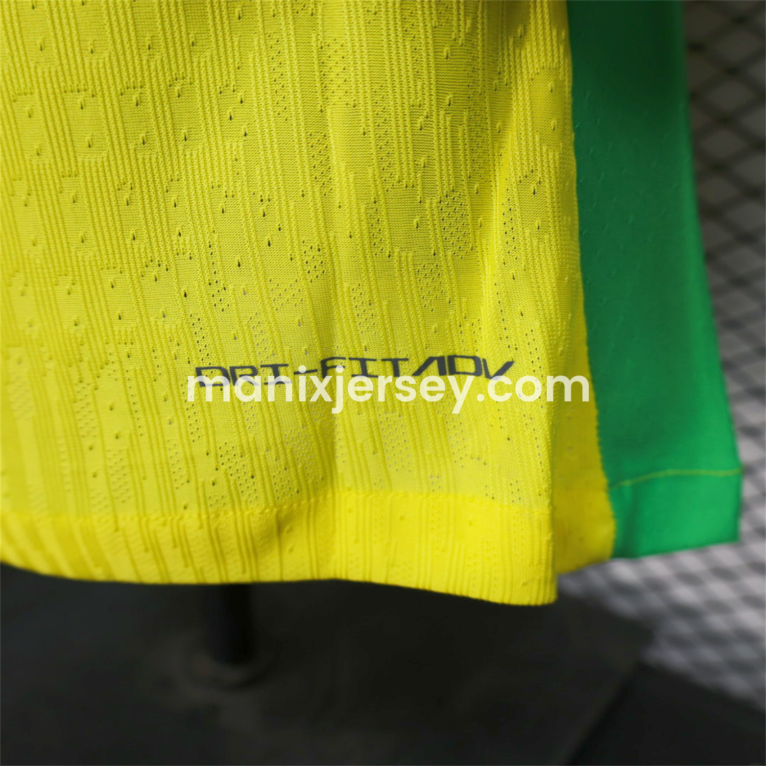 ManixJersey.com | Brazil 2025 Women's Team Home Long Sleeves Jersey - Men's Player Version -Customize Name, Number and Patch | Worldwide Shipping