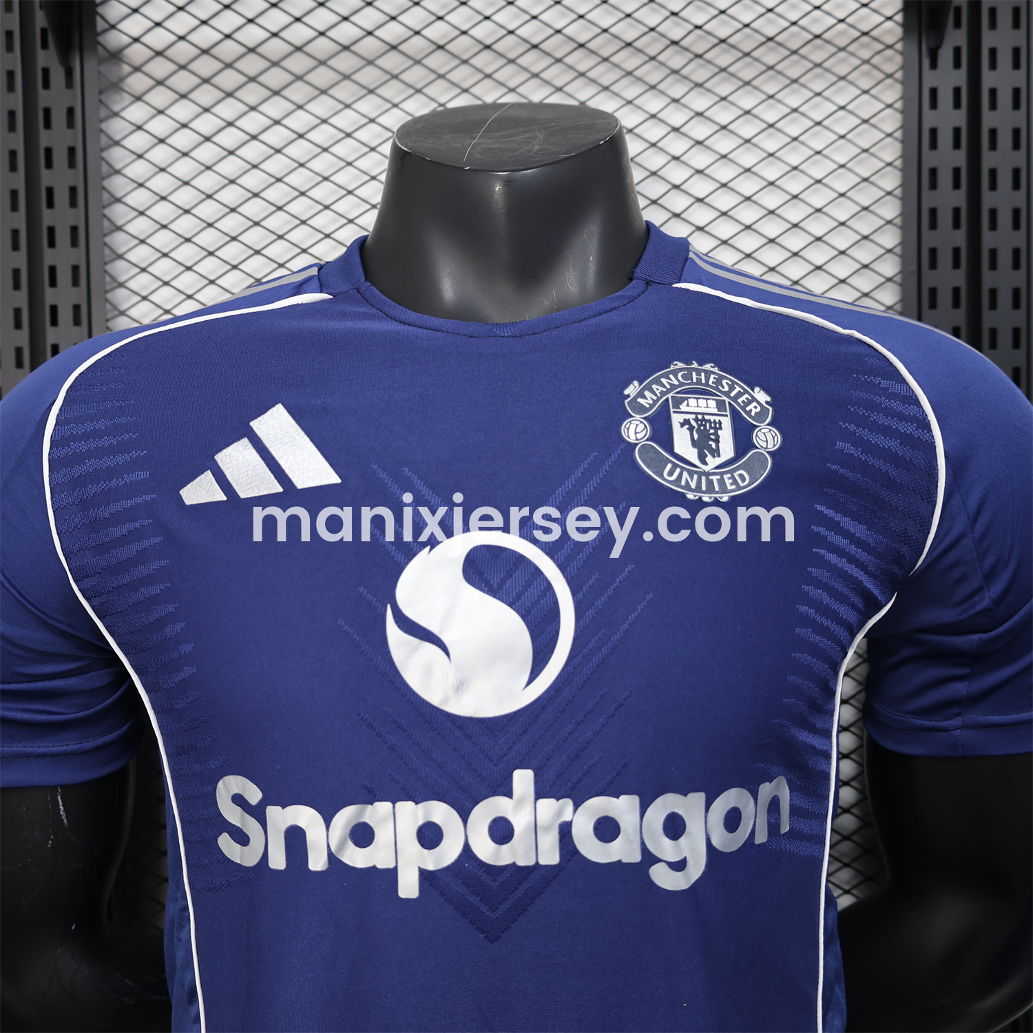 ManixJersey.com | Manchester United 25-26 Blue Training Jersey - Player Version -Customize Name, Number and Patch | Worldwide Shipping