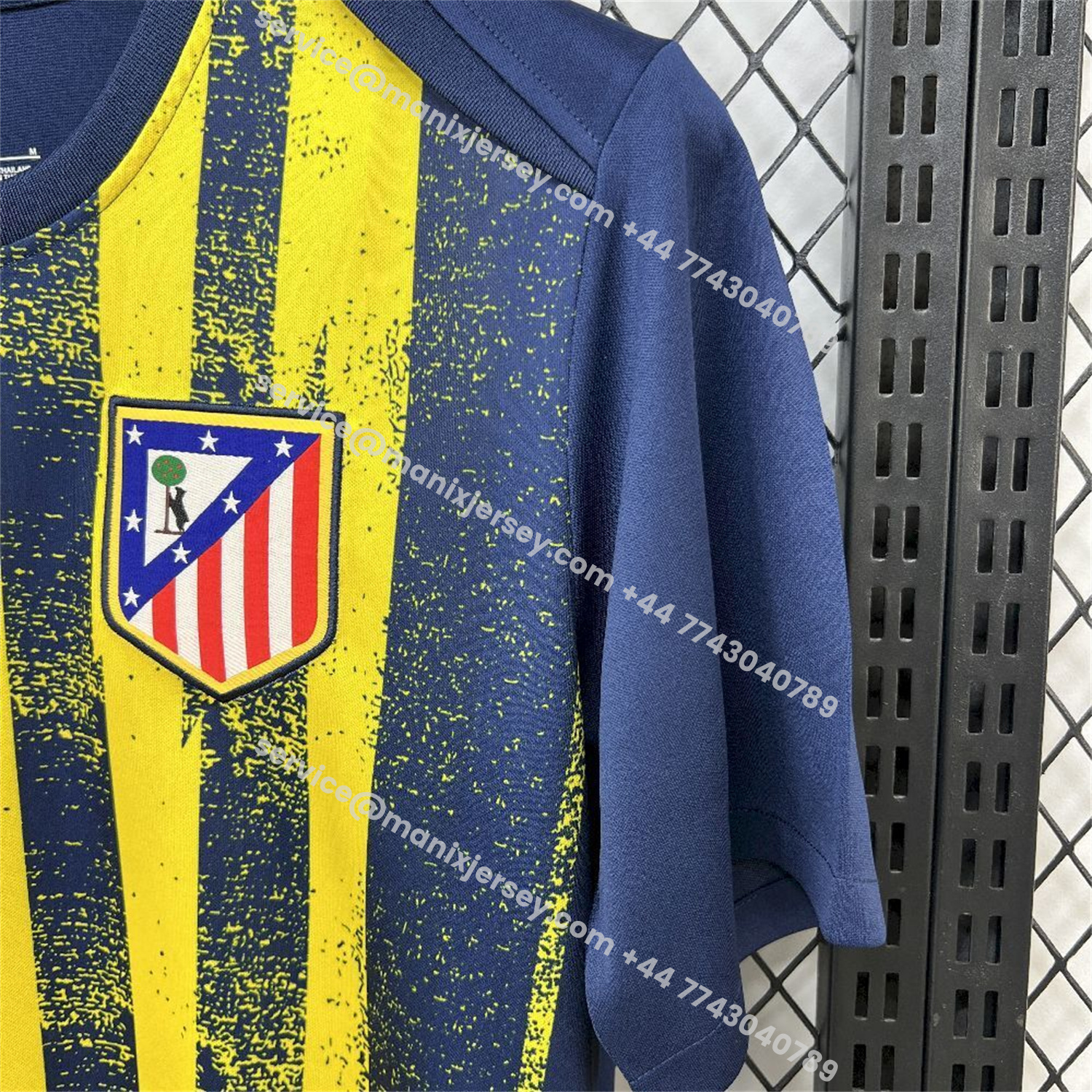 ManixJersey.com | Atletico Madrid 25-26 Pre-Match Training Jersey - Fans Version -Customize Name, Number and Patch | Worldwide Shipping