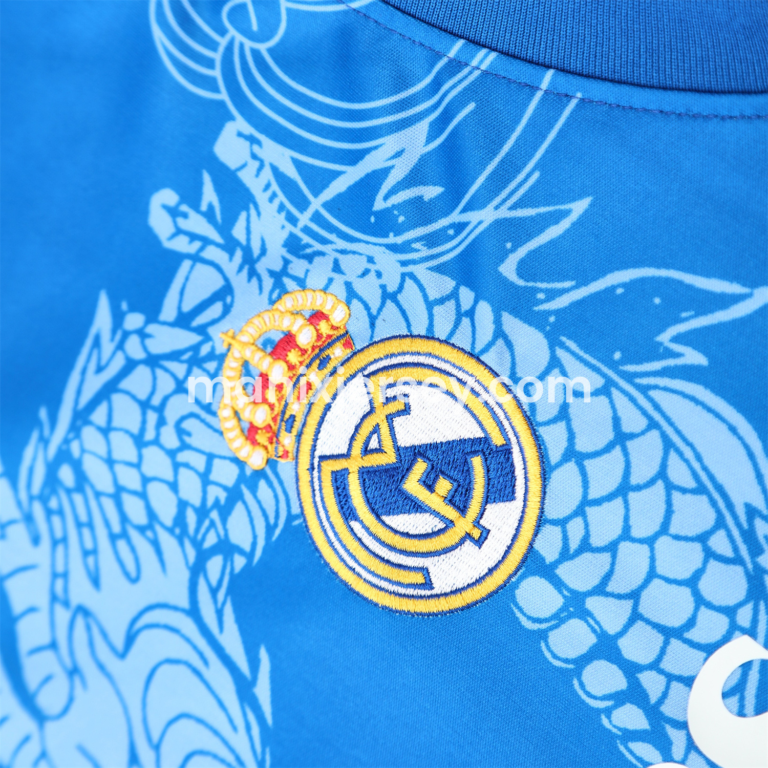 ManixJersey.com | Real Madrid 25-26 Vest Training Set - Blue Black Dragon Vest & Black-White Shorts -Customize Name, Number and Patch | Worldwide Shipping
