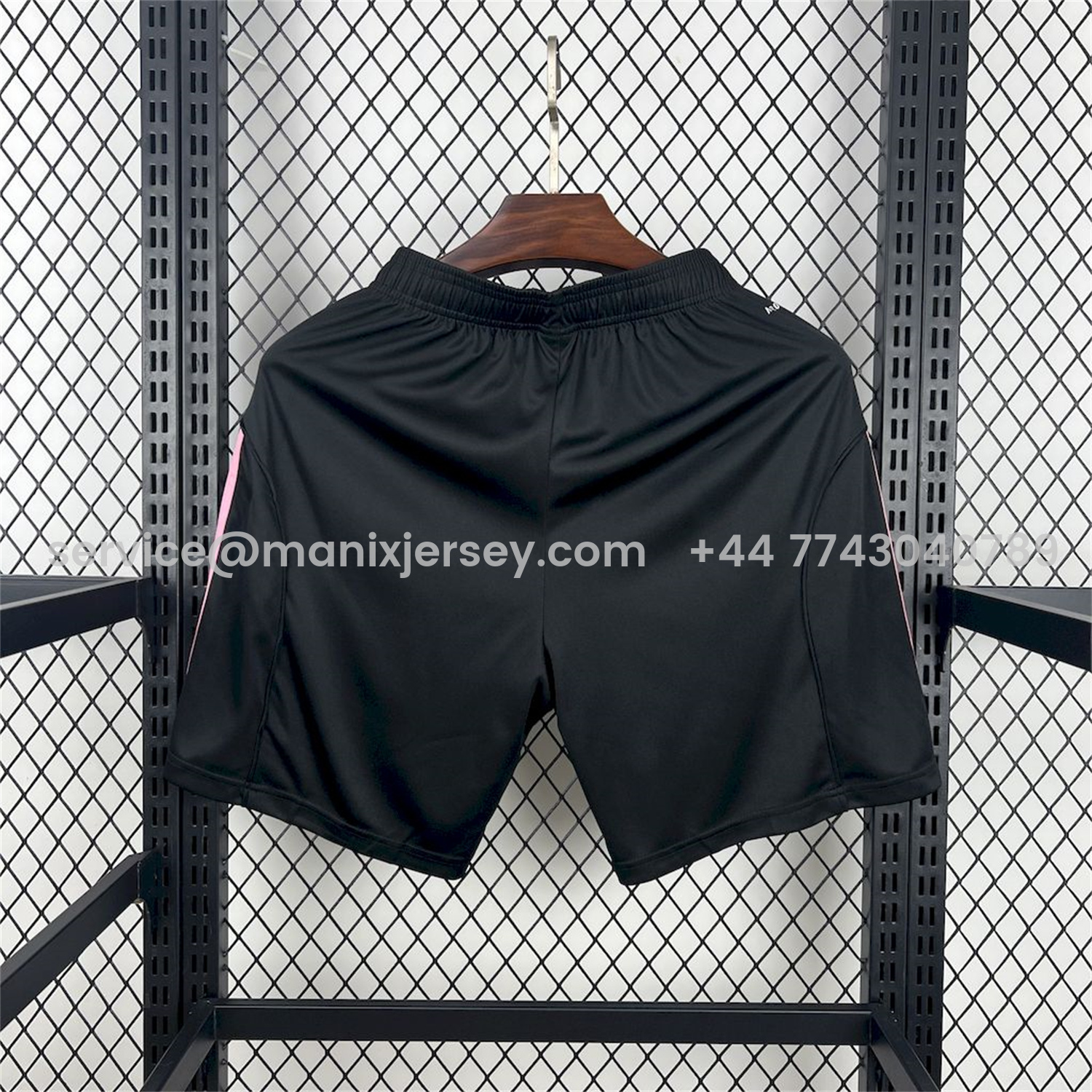 ManixJersey.com | Juventus 25-26 Home Black Shorts - Fans Version -Customize Name, Number and Patch | Worldwide Shipping