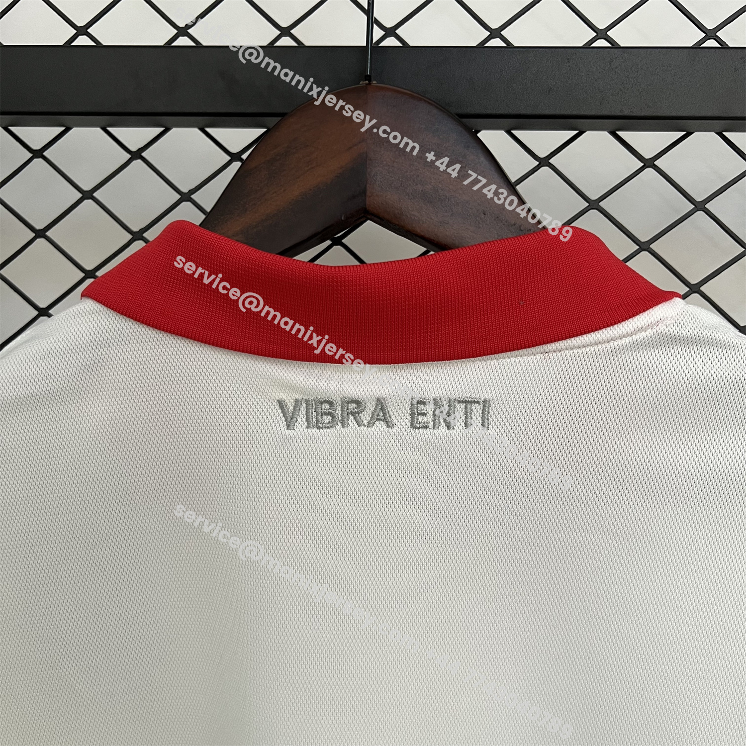 ManixJersey.com | Osasuna 25-26 White Special Polo Jersey - Fans Version -Customize Name, Number and Patch | Worldwide Shipping