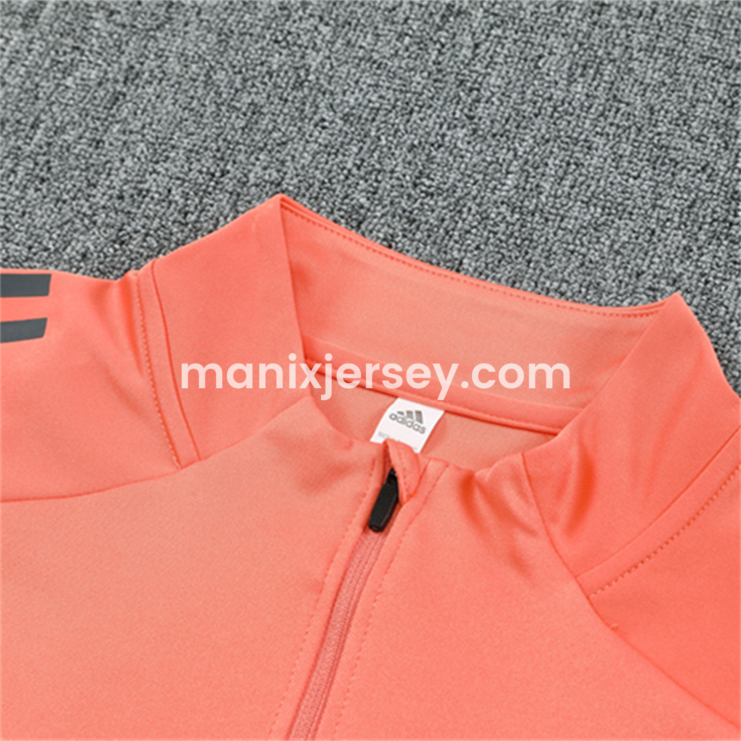 ManixJersey.com | Bayern Munich 25-26 Long Sleeves Training Set - Orange Top & Gray Pants -Customize Name, Number and Patch | Worldwide Shipping