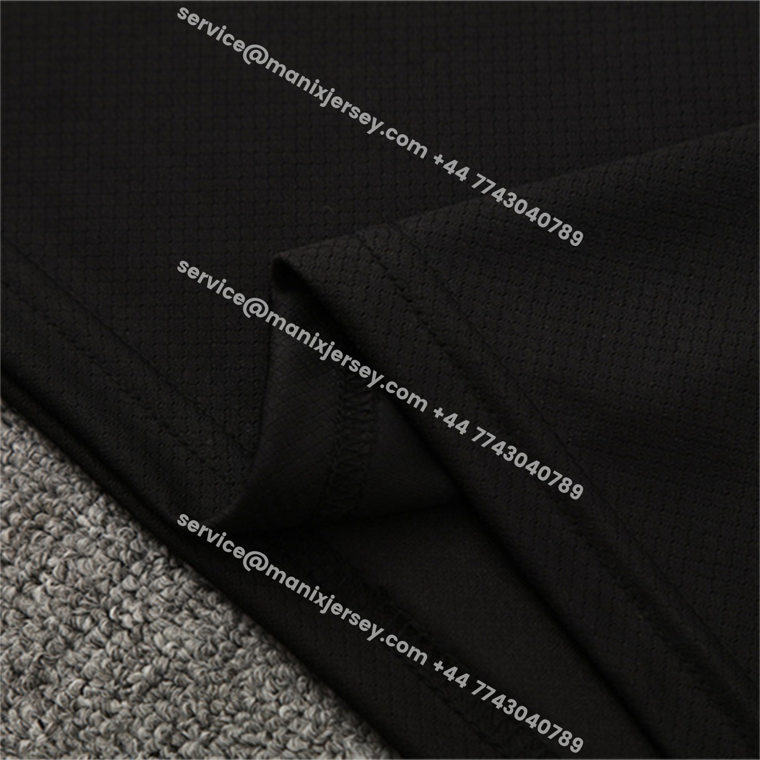 ManixJersey.com | Paris Saint-Germain PSG 25-26 Short-Sleeve Training Set - White Edge Black Top & Black Shorts -Customize Name, Number and Patch | Worldwide Shipping