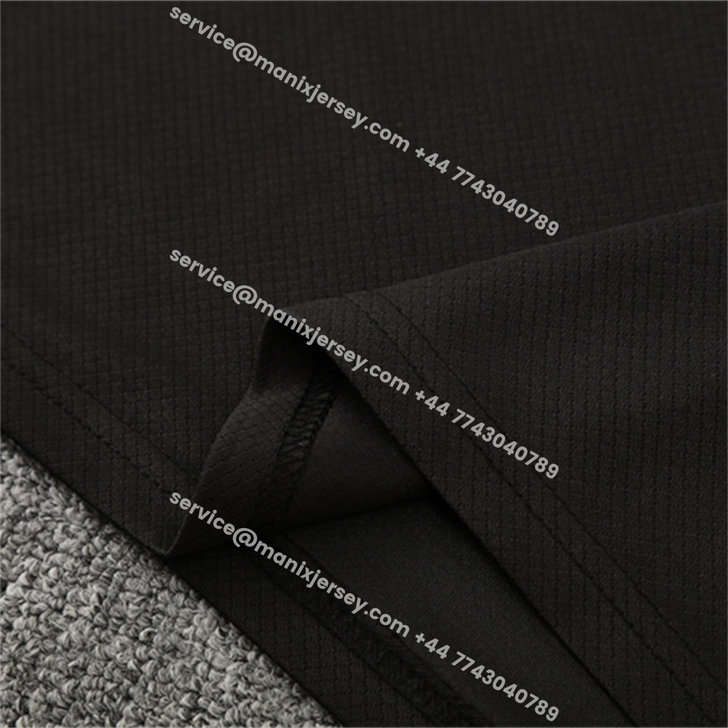 ManixJersey.com | Manchester City 25-26 Short-Sleeve Training Set - Black Top & Black Shorts -Customize Name, Number and Patch | Worldwide Shipping