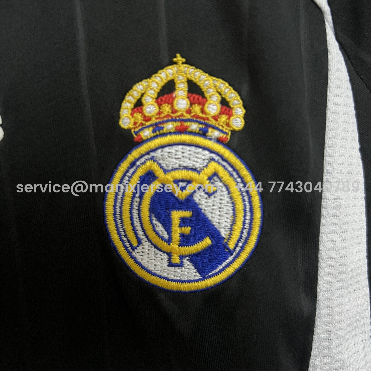 ManixJersey.com | Retro Real Madrid 2006-07 Away Kids Kit -Customize Name, Number and Patch | Worldwide Shipping