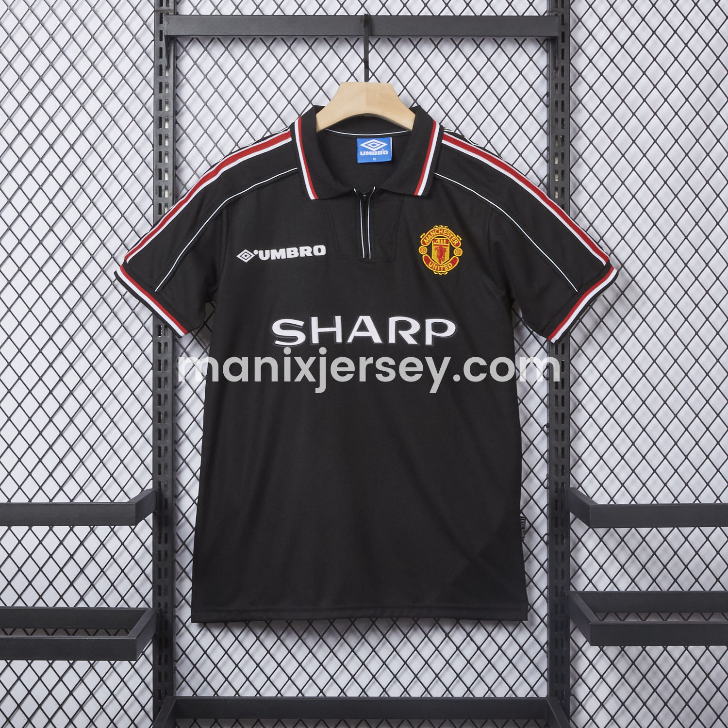 ManixJersey.com | Retro Manchester United 1998-99 Black Jersey -Customize Name, Number and Patch | Worldwide Shipping