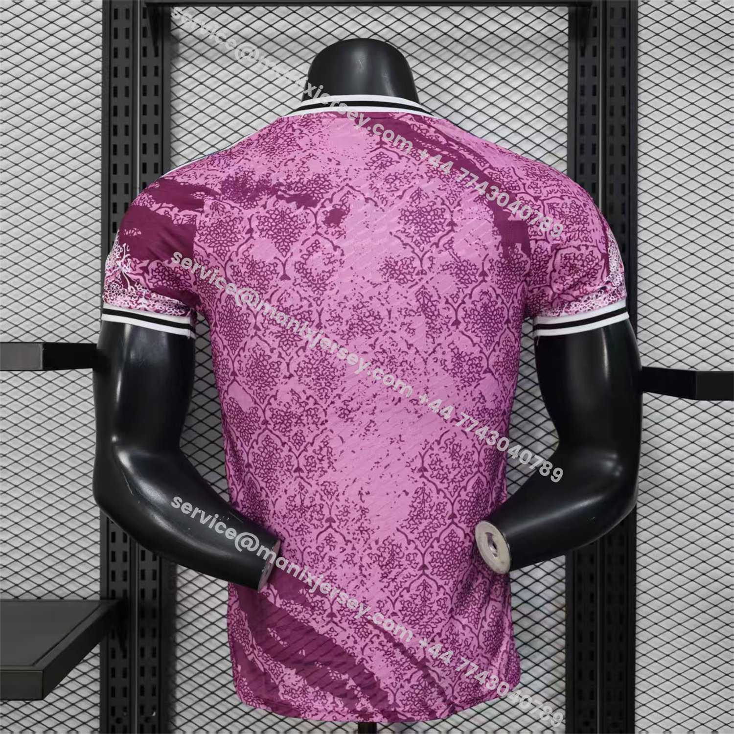 ManixJersey.com | Real Madrid 25-26 Pink With Purple Texture Special Jersey - Player Version -Customize Name, Number and Patch | Worldwide Shipping