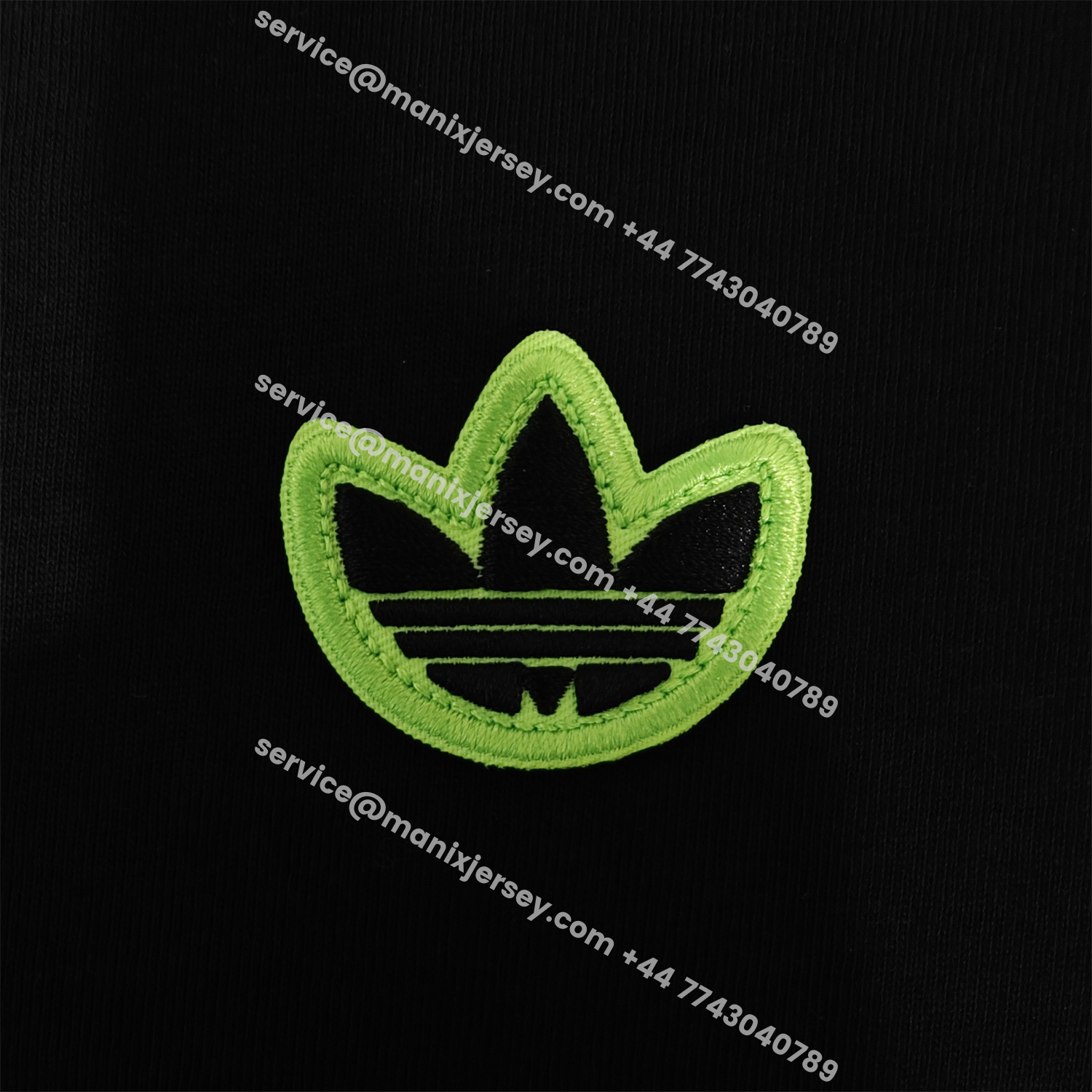 ManixJersey.com | Celtic 25-26 Originals Terrace Icon Unisex Pullover Hoodie -Customize Name, Number and Patch | Worldwide Shipping