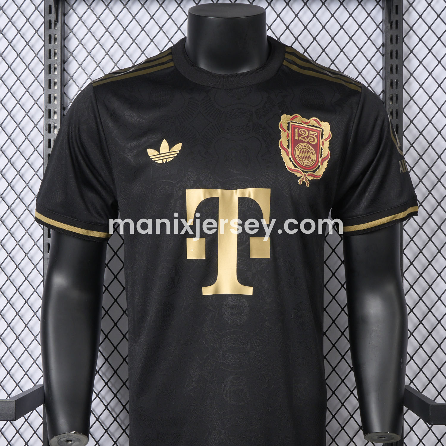 ManixJersey.com | Bayern Munich 2025 Black 125th Anniversary Jersey - Player Version -Customize Name, Number and Patch | Worldwide Shipping