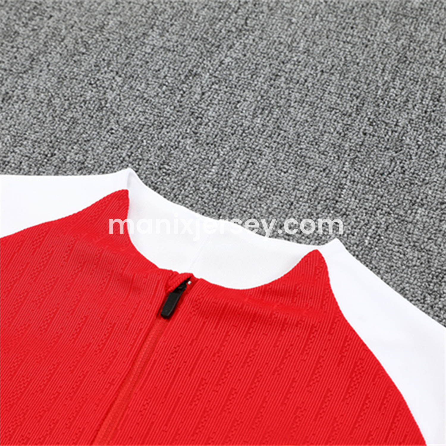 ManixJersey.com | Paris Saint-Germain PSG 25-26 Long Sleeves Training Set - Red Top & Royal Blue Pants -Customize Name, Number and Patch | Worldwide Shipping