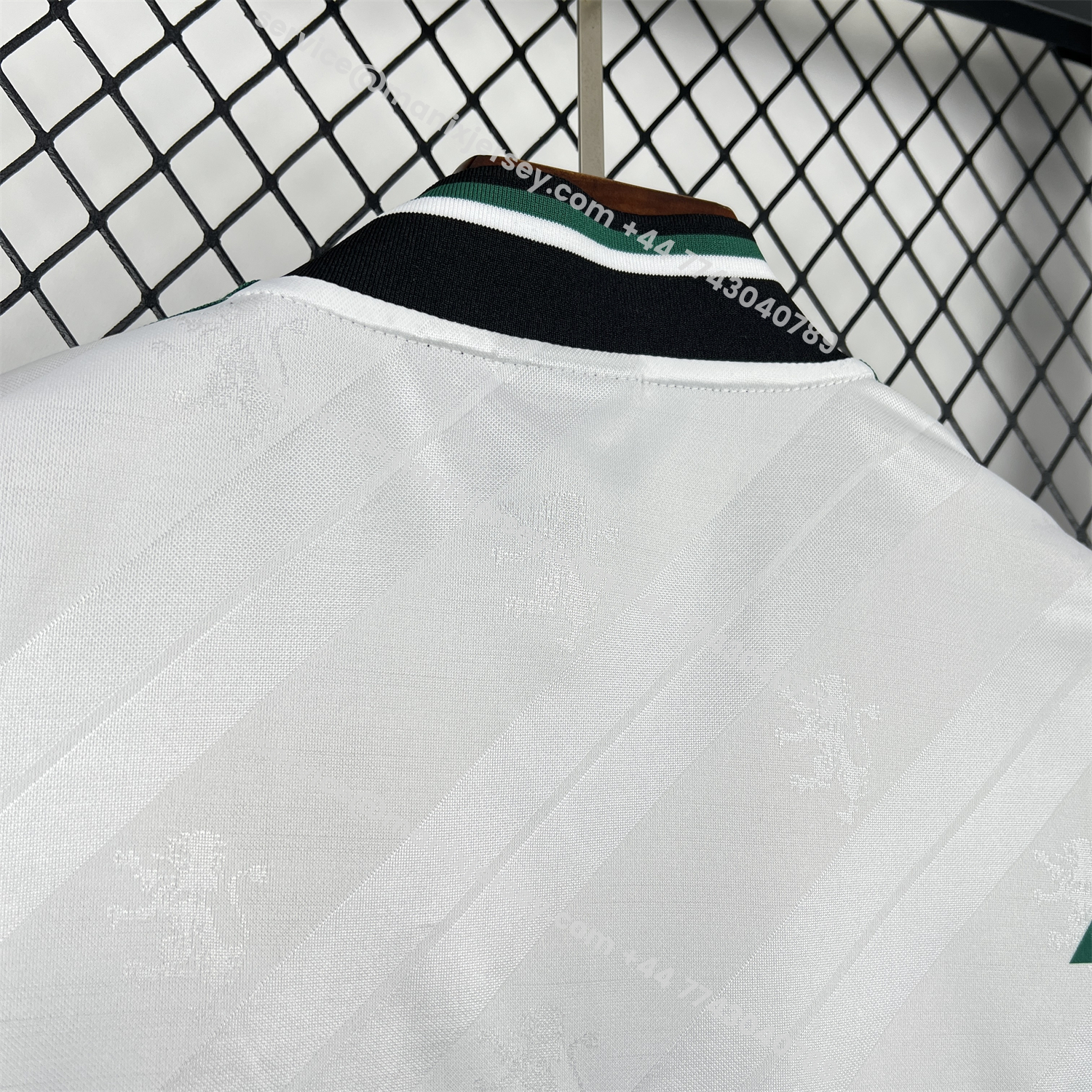 ManixJersey.com | Sporting CP 25-26 Retro Style White Special Jersey - Fans Version -Customize Name, Number and Patch | Worldwide Shipping