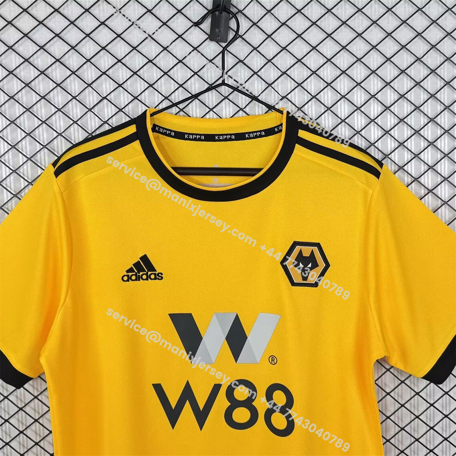 ManixJersey.com | Retro Wolverhampton Wanderers Wolves 2018-19 Home Jersey -Customize Name, Number and Patch | Worldwide Shipping