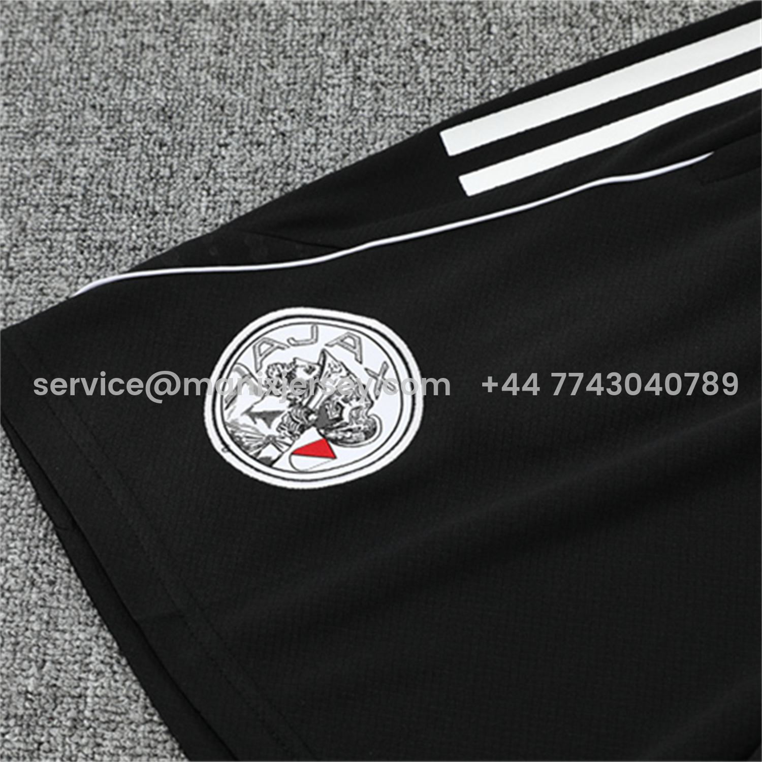 ManixJersey.com | Ajax 25-26 Kids Short-Sleeve Training Set - Black Top and Black Shorts -Customize Name, Number and Patch | Worldwide Shipping