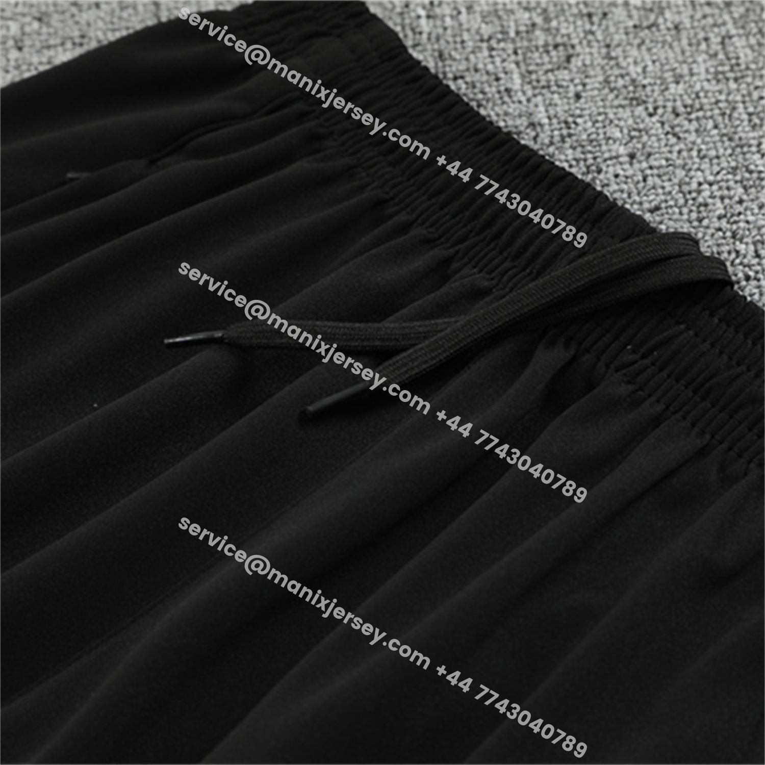 ManixJersey.com | Liver.pool 25-26 Long Sleeve Training Set - Red Camouflage Top & Blsck Pants -Customize Name, Number and Patch | Worldwide Shipping