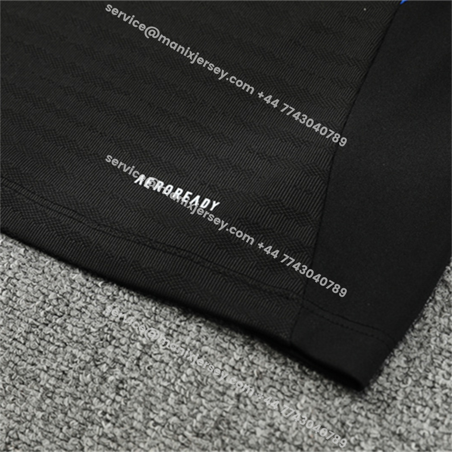 ManixJersey.com | Manchester United 25-26 Long Sleeve Training Set - Black Top & Black Pants -Customize Name, Number and Patch | Worldwide Shipping