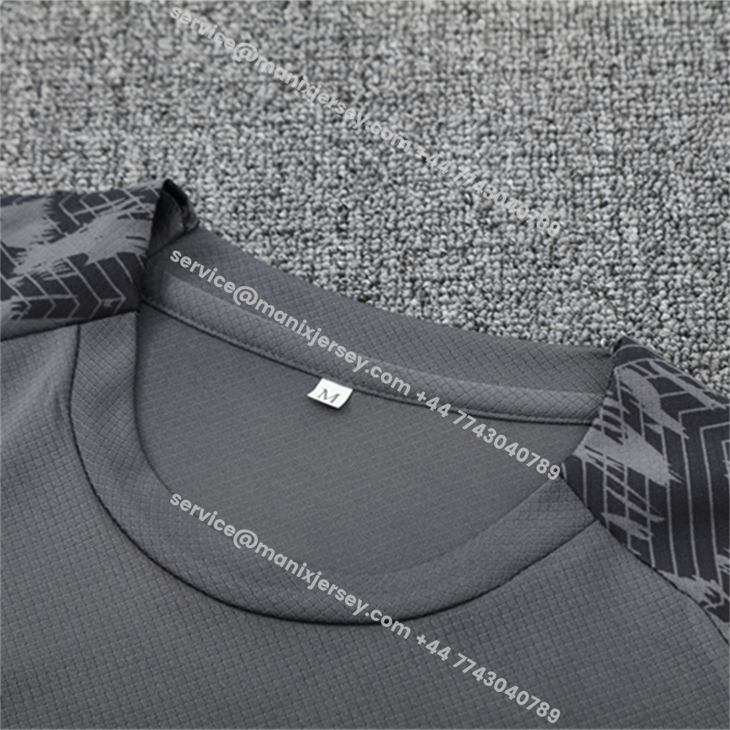 ManixJersey.com | Feyenoord 25-26 Kids Short-Sleeve Training Set - Dark Gray Top & Dark Gray Shorts -Customize Name, Number and Patch | Worldwide Shipping