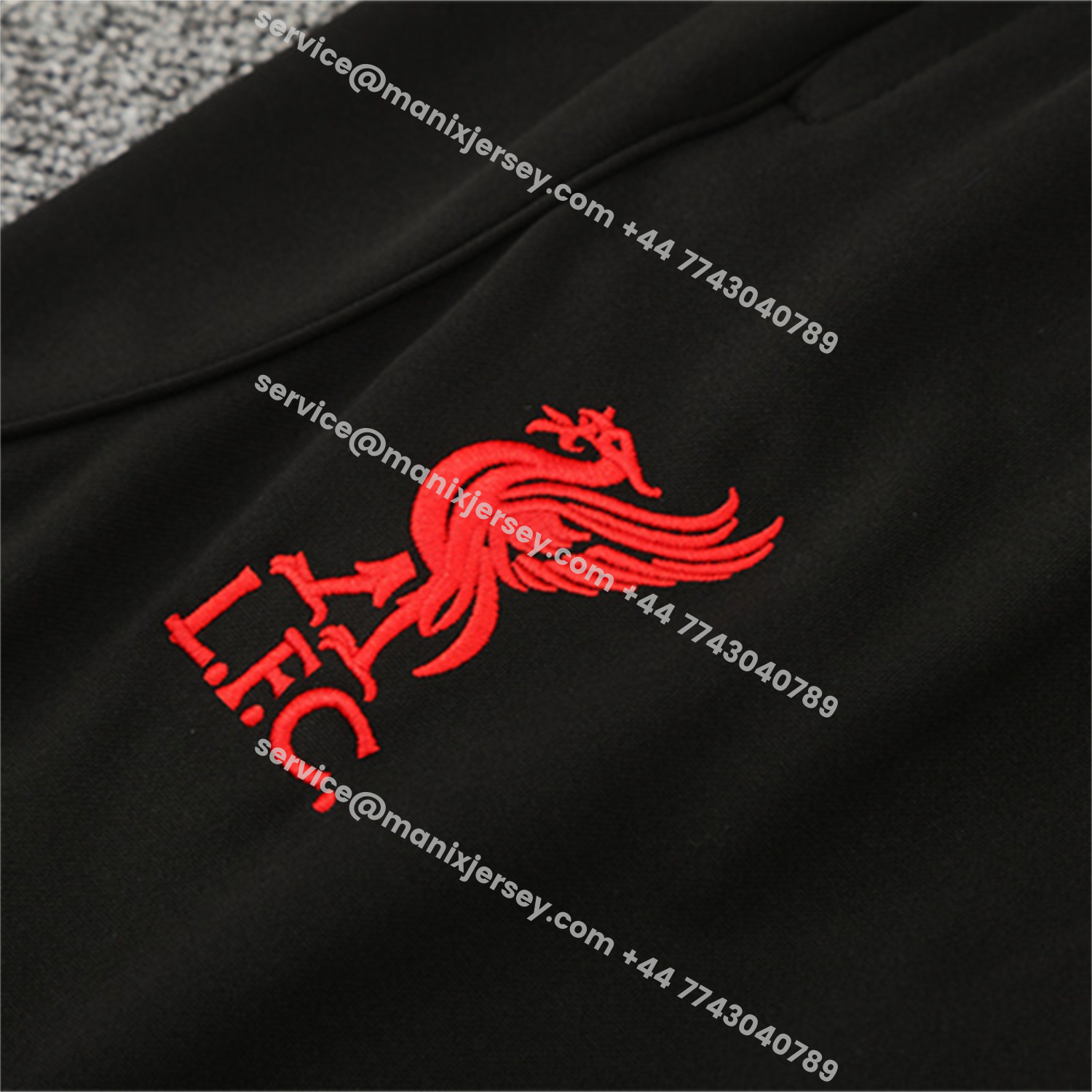 ManixJersey.com | Liver.pool 25-26 Long Sleeve Training Set - Red Top & Black Pants -Customize Name, Number and Patch | Worldwide Shipping