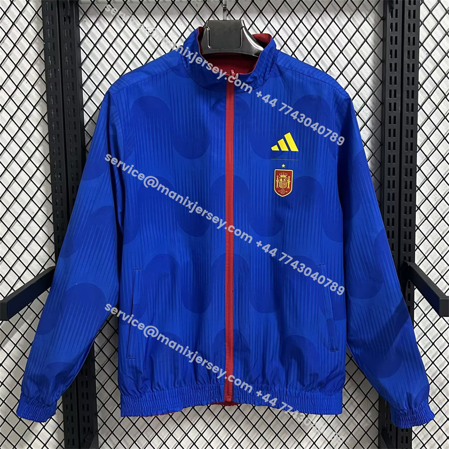 ManixJersey.com | Spain 2026 Pre-Match Double Sided Reversible Windbreaker - Red -Customize Name, Number and Patch | Worldwide Shipping