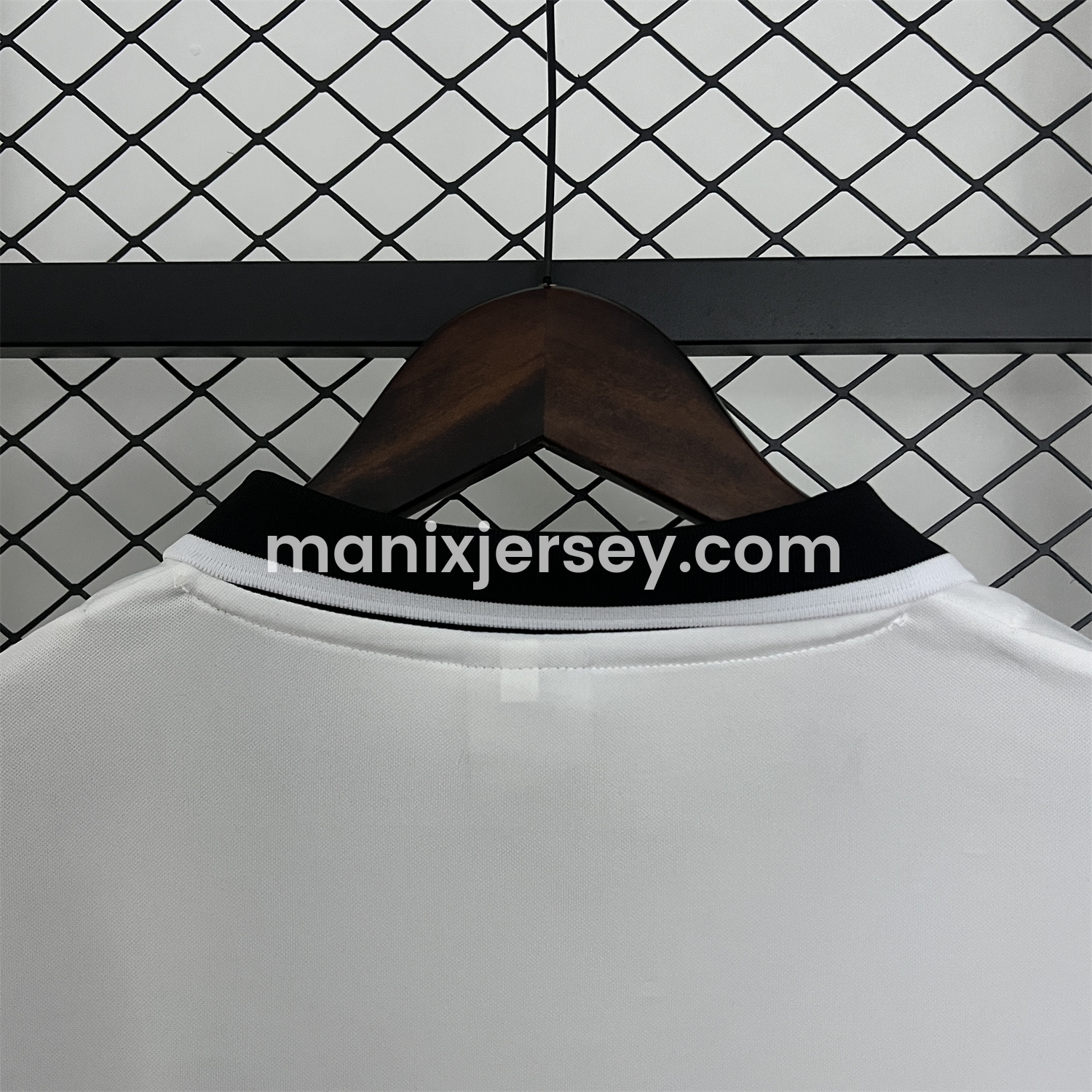 ManixJersey.com | Retro Colo Colo 1998-99 Home Long Sleeves Jersey -Customize Name, Number and Patch | Worldwide Shipping