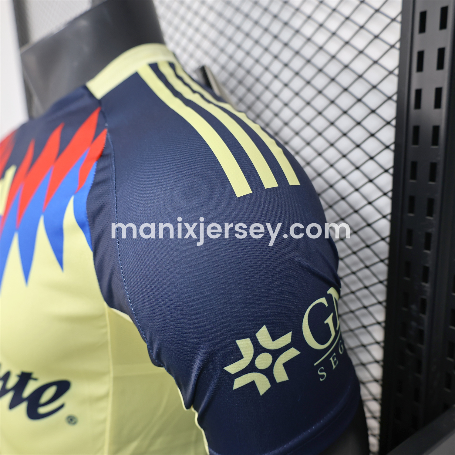 ManixJersey.com | Club América 25-26 Light Yellow Special Edition Jersey - Player Version -Customize Name, Number and Patch | Worldwide Shipping