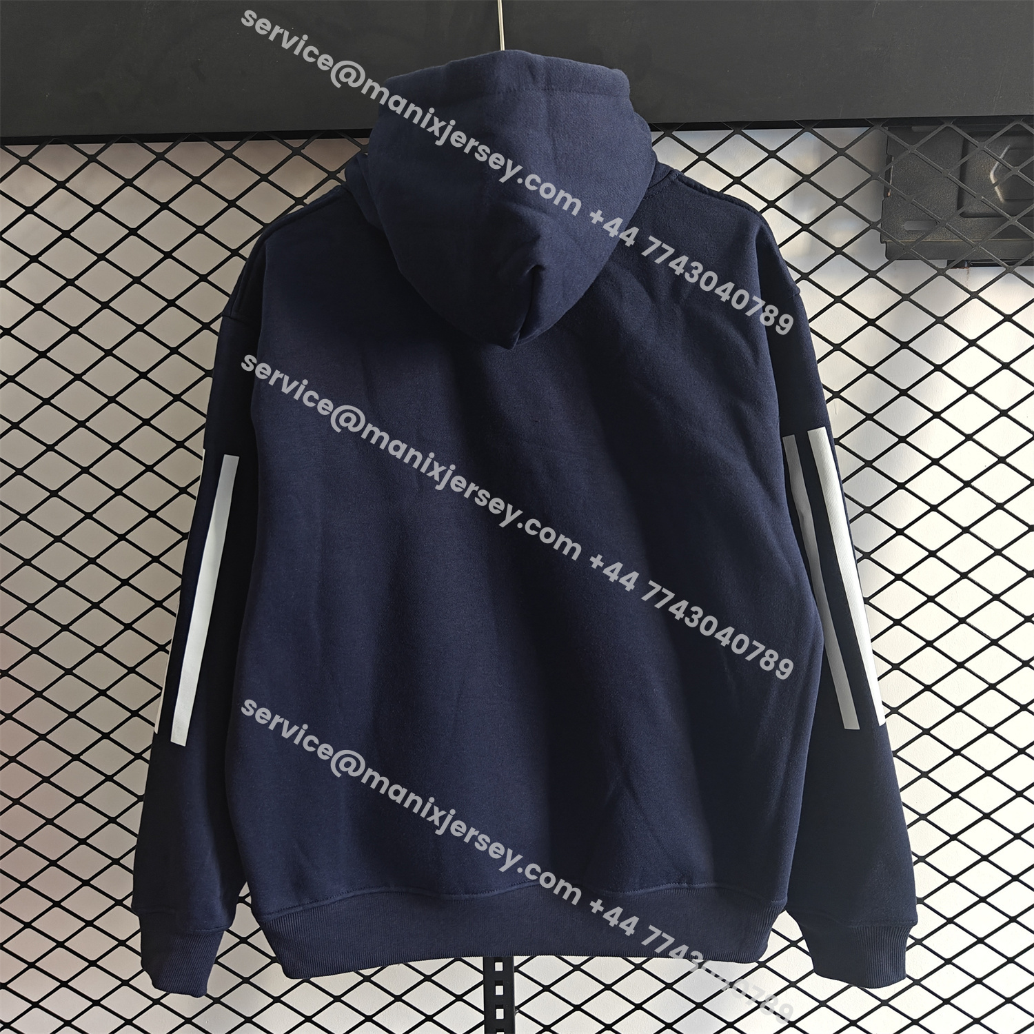 ManixJersey.com | Arsenal 25-26 Home Unisex Pullover Hoodie -Customize Name, Number and Patch | Worldwide Shipping