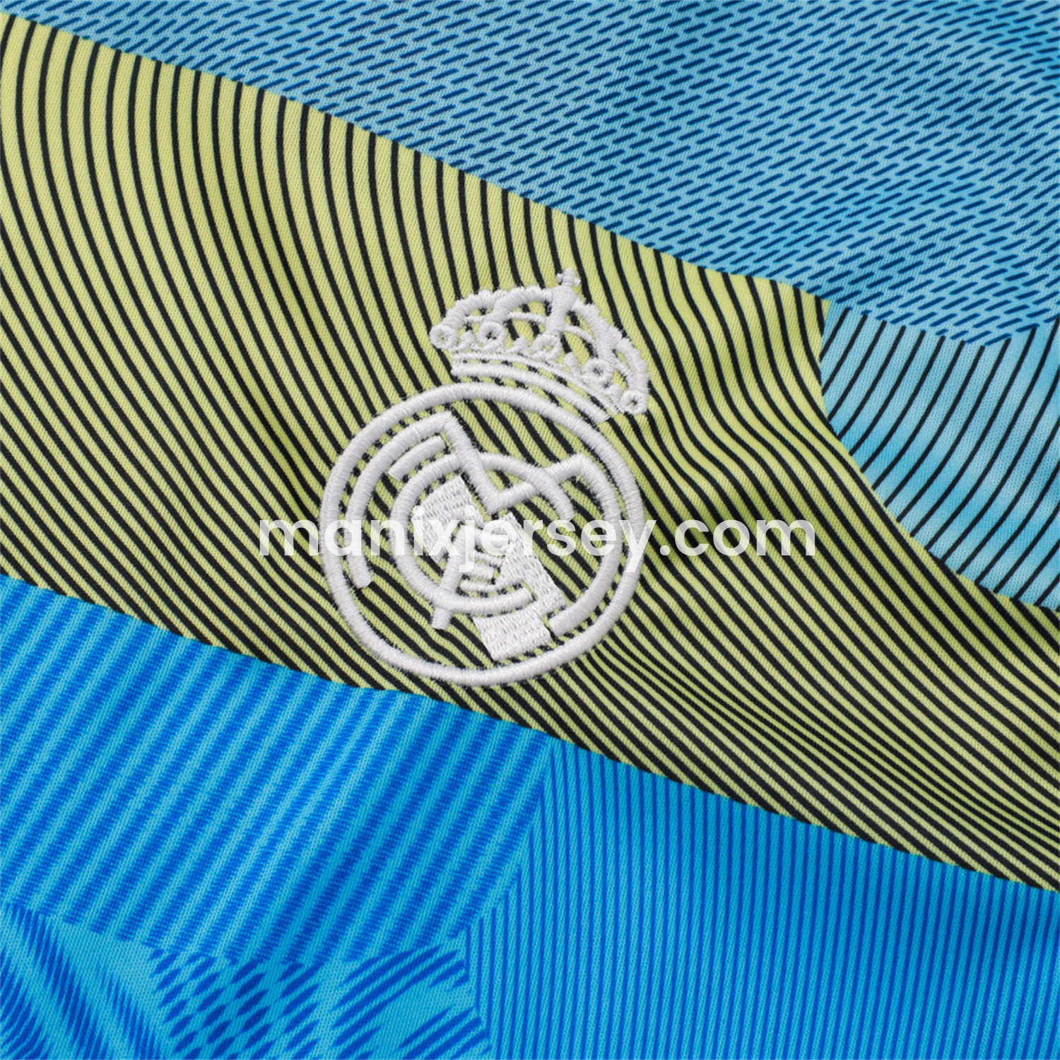 ManixJersey.com | Real Madrid 25-26 Vest Training Set - Blue-Gray Camouflage Vest and Black Shorts -Customize Name, Number and Patch | Worldwide Shipping