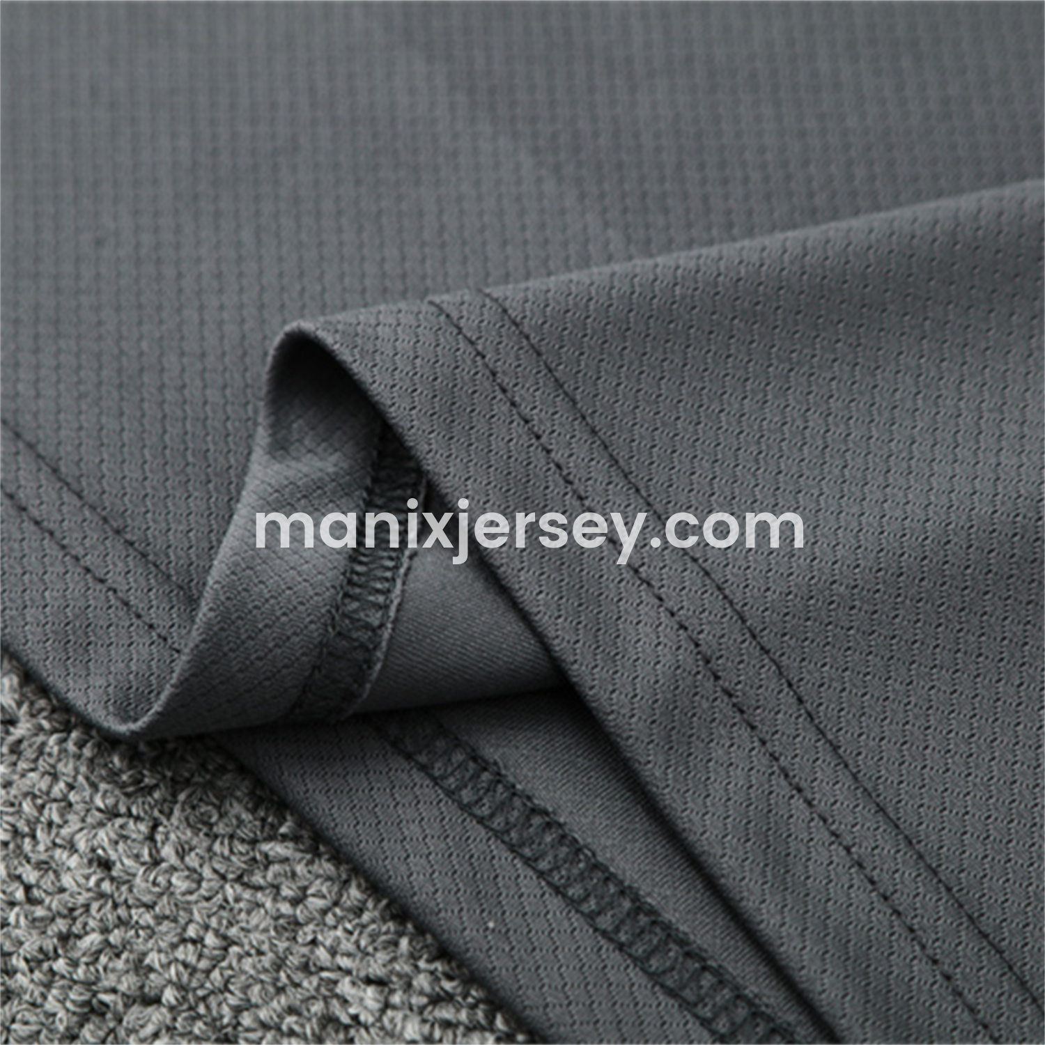 ManixJersey.com | Real Madrid 25-26 Short-Sleeve Training Set - Deep Grey Top and Shorts -Customize Name, Number and Patch | Worldwide Shipping